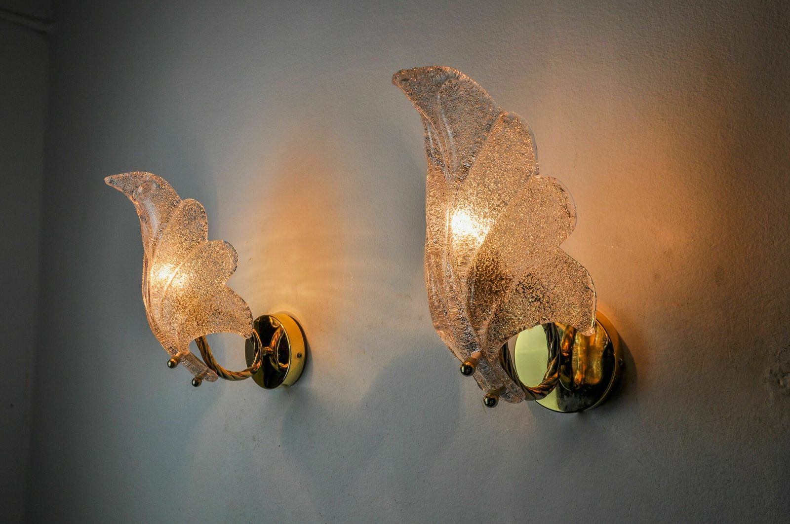 Pair Of Frosted Leaf Sconces, Murano Glass, Italy, 1970 photo for sale