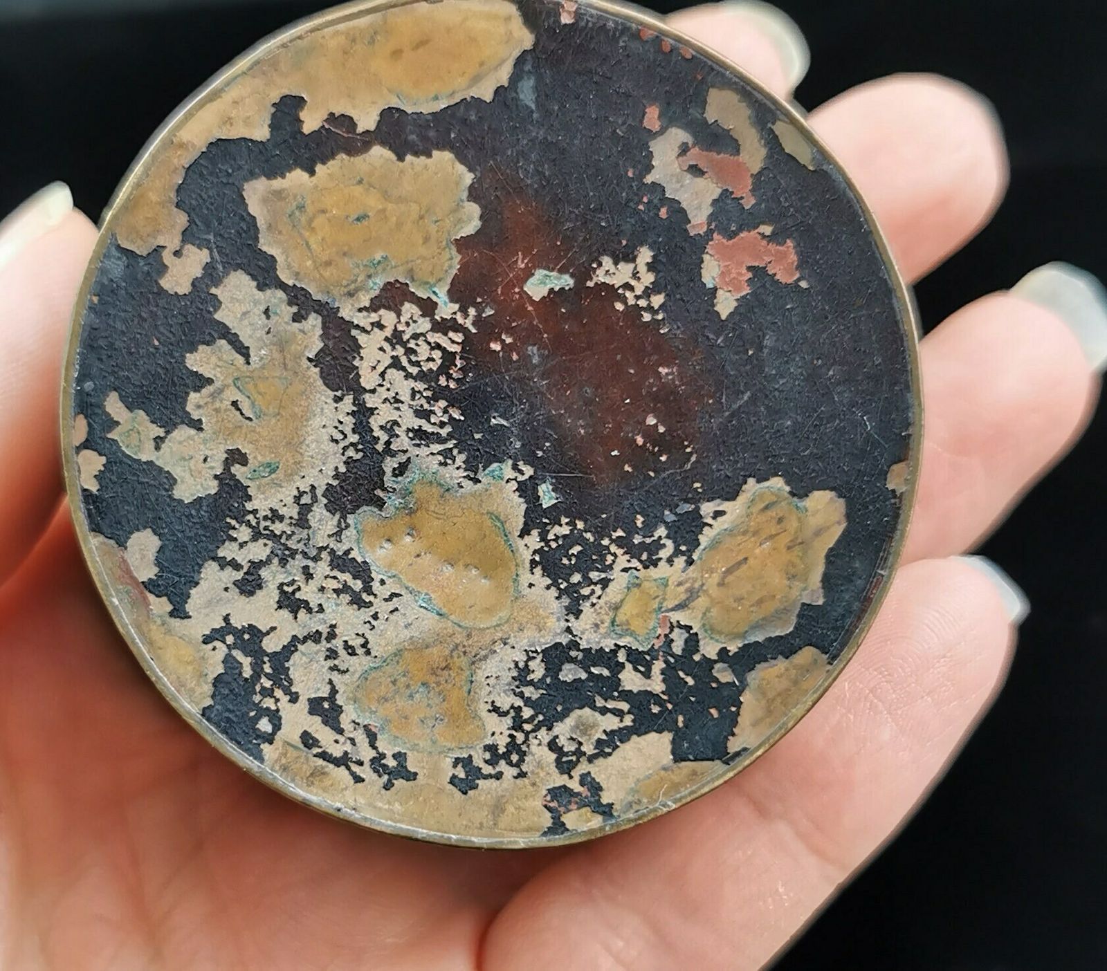 Antique Hand Painted Lacquered Snuff Box, Coastal Scene photo vinterior