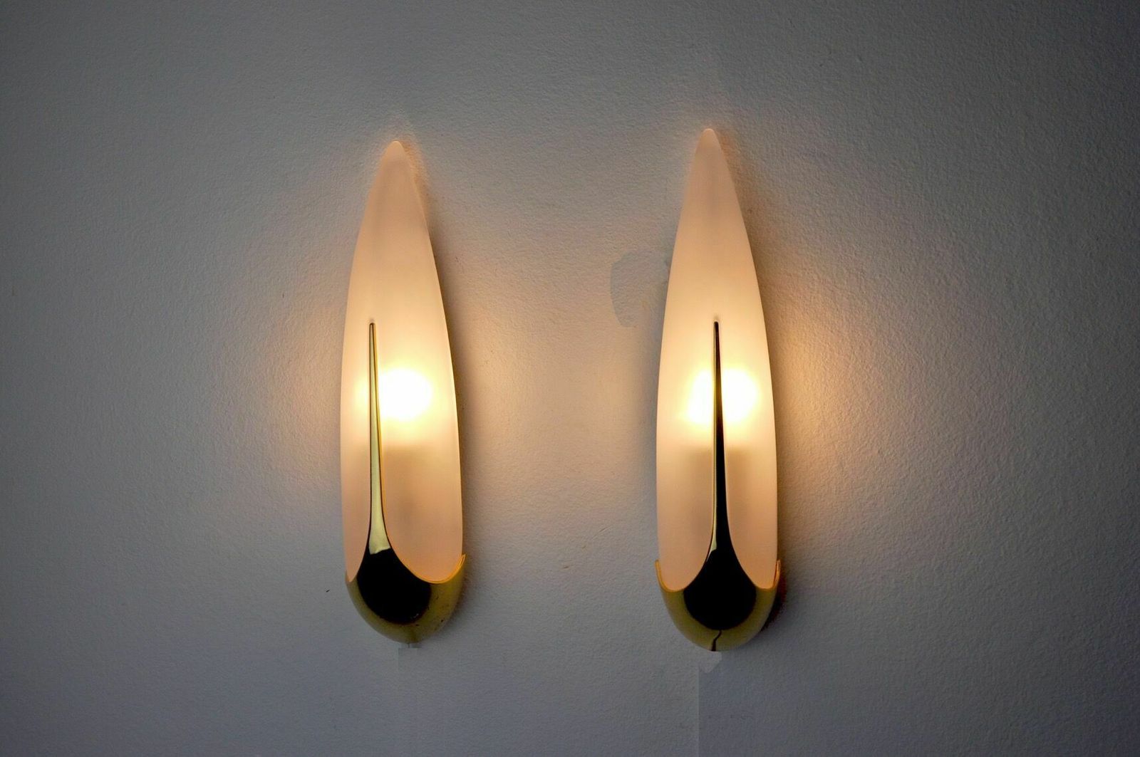 Pair Of "Ears Of Corn" Sconces Idearte Spain 1980 photo vinterior