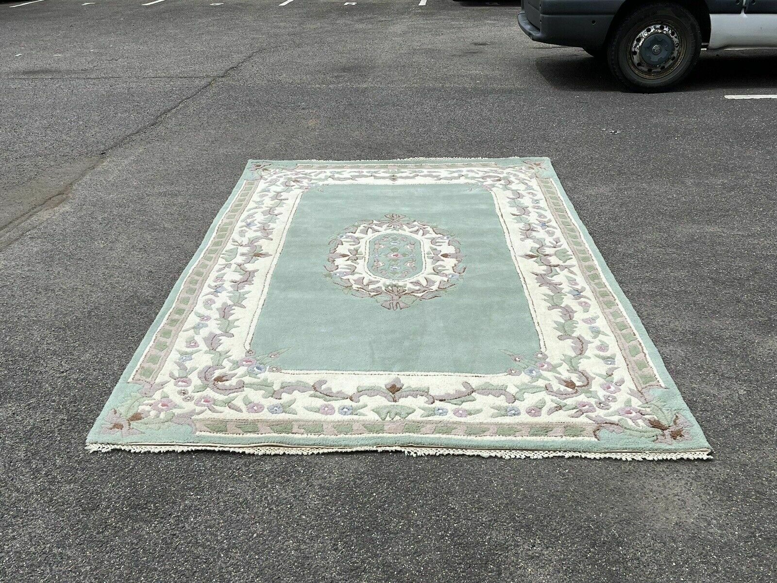 photo vinterior Pair Of Green & White Rugs,Handmade With 100 % Wool. Deep Pile.