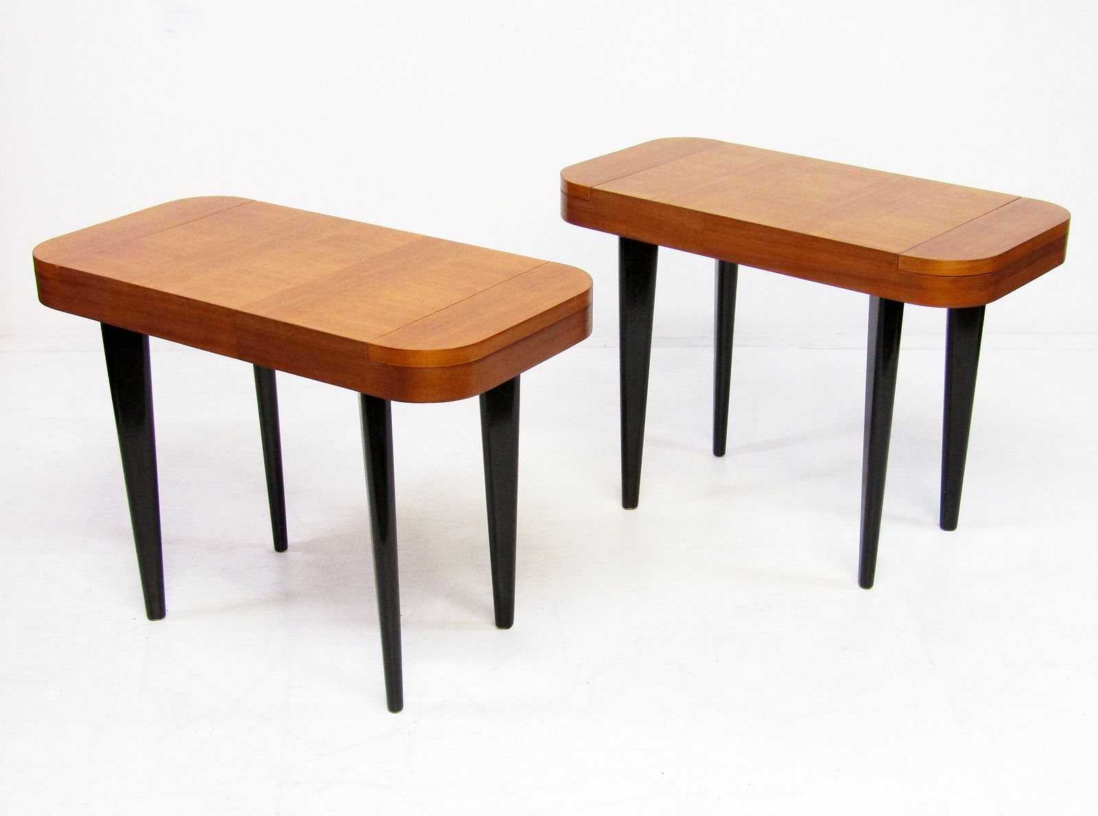 photo furniture Two Paldao Line Art Deco End Tables By Gilbert Rohde For Herman Miller, C 1940