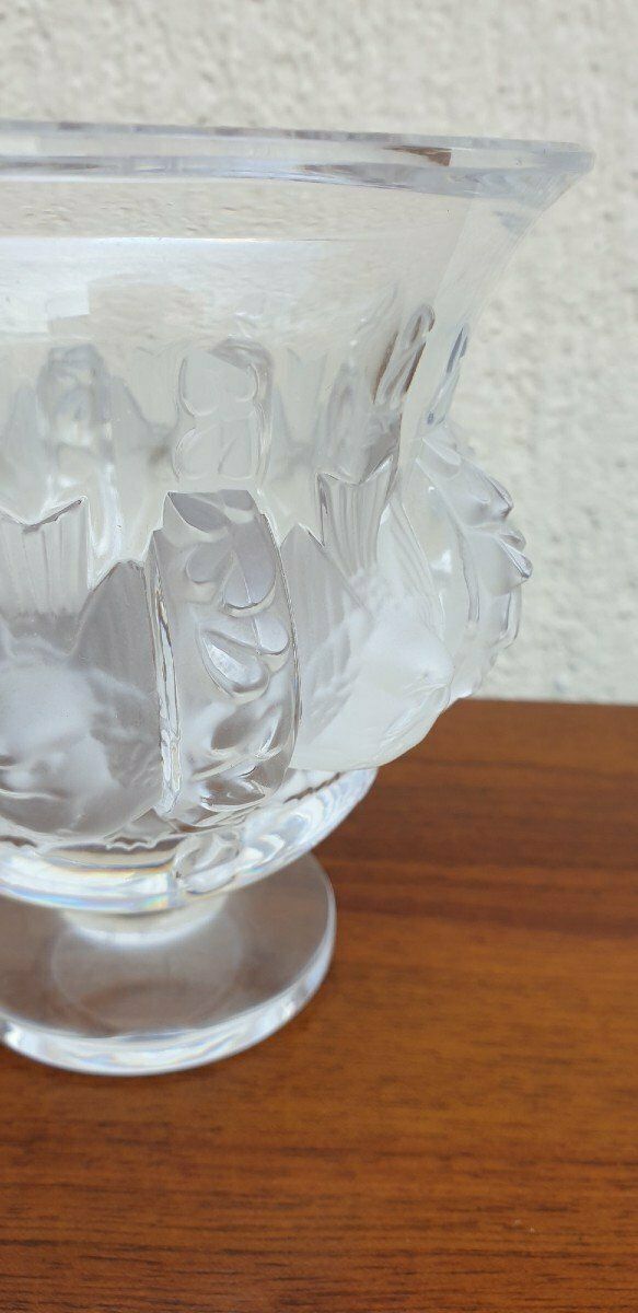 Lalique France, Dampierre Vase, 20th Century photo furniture