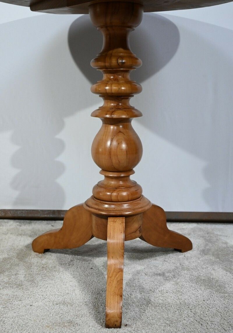 Small Pedestal Table In Blond Cherry, Louis Philippe Period   2nd Half Of The 19th Century photo vinterior