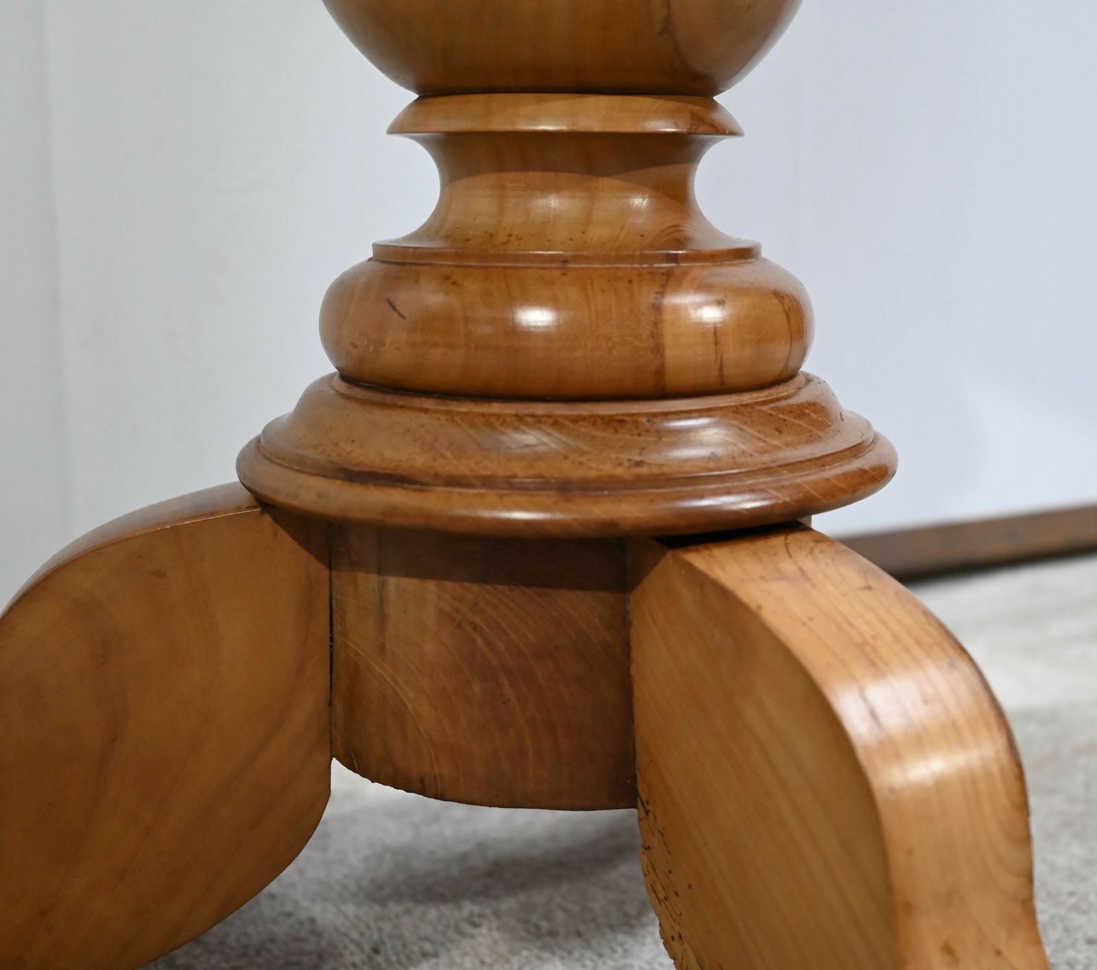 Furniture Small Pedestal Table In Blond Cherry, Louis Philippe Period   2nd Half Of The 19th Century photo