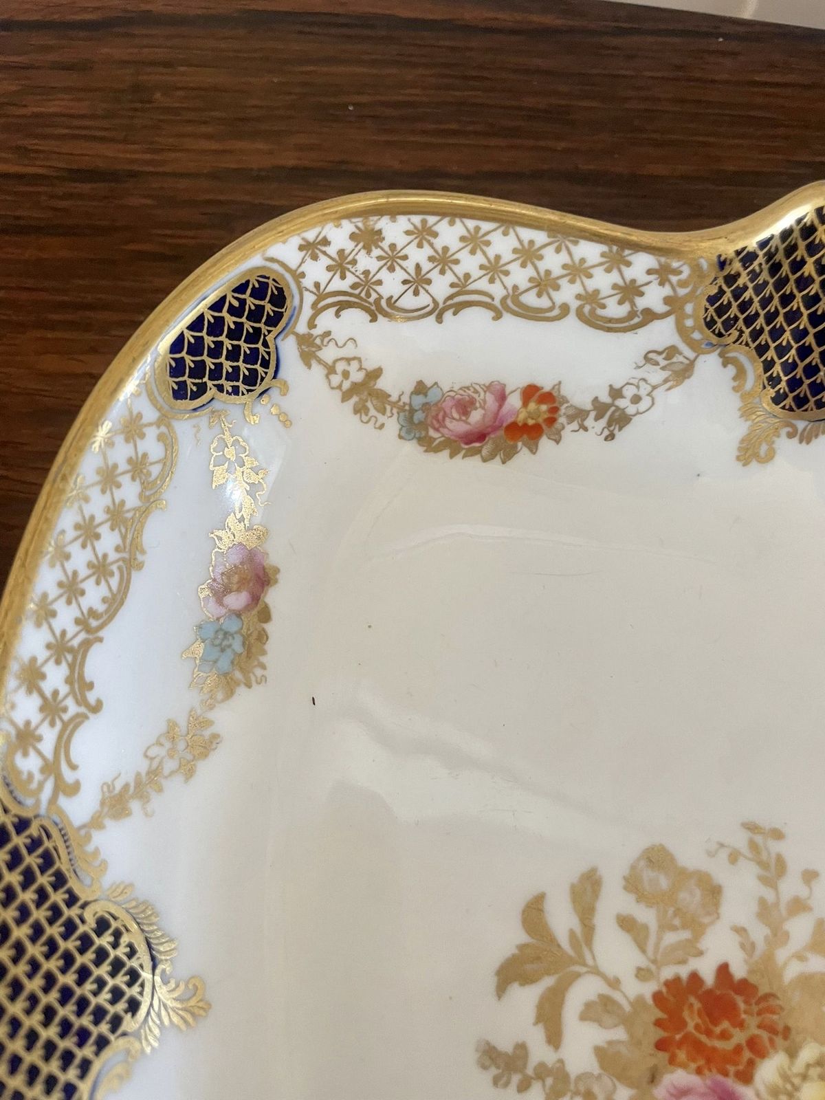 Superb Quality Pair Of Antique Hand Painted Wedgwood Shaped Dishes photo furniture