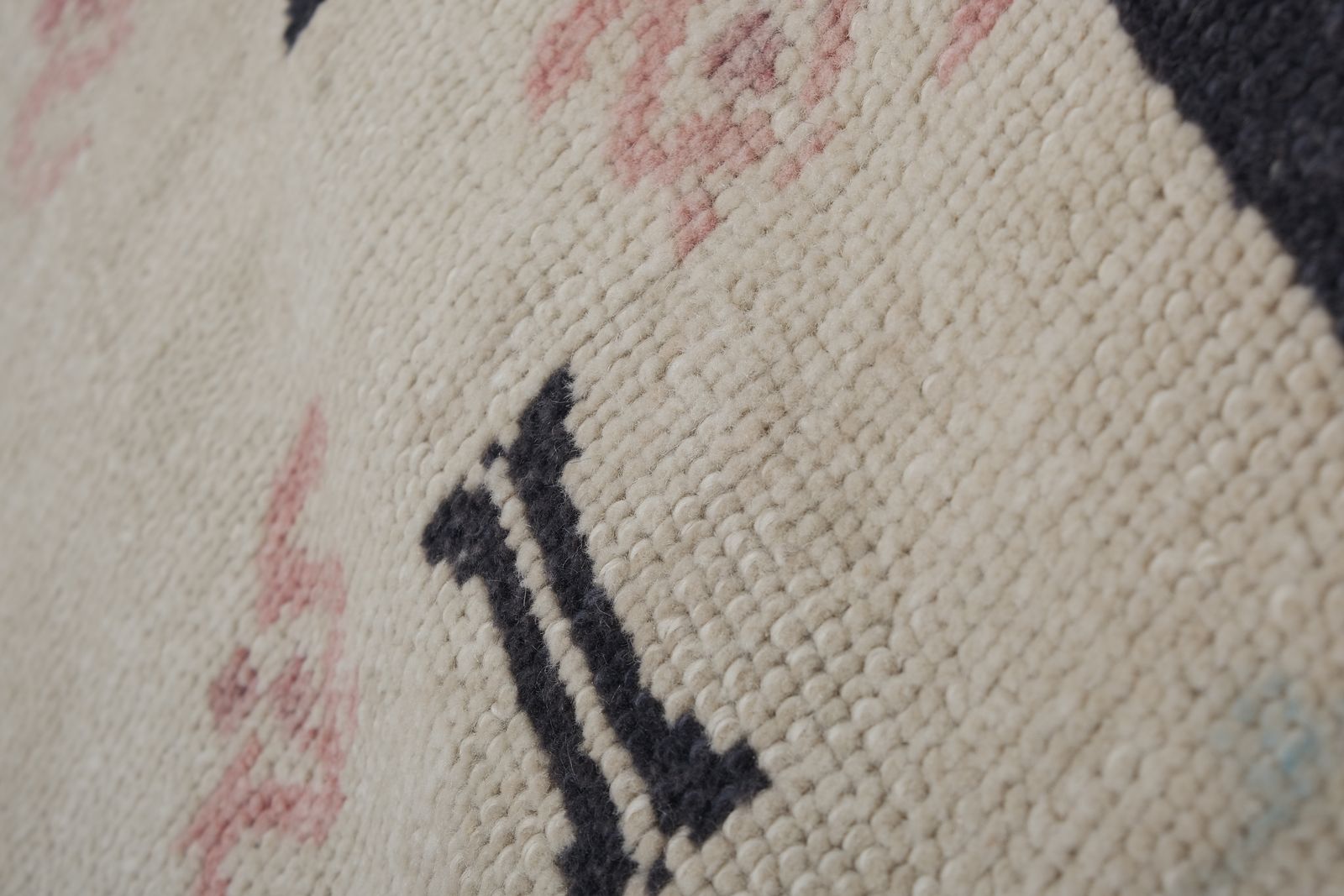 photo for sale Vintage Faded Light Gray Turkish Oushak Rug 3'1'' X 6'1''