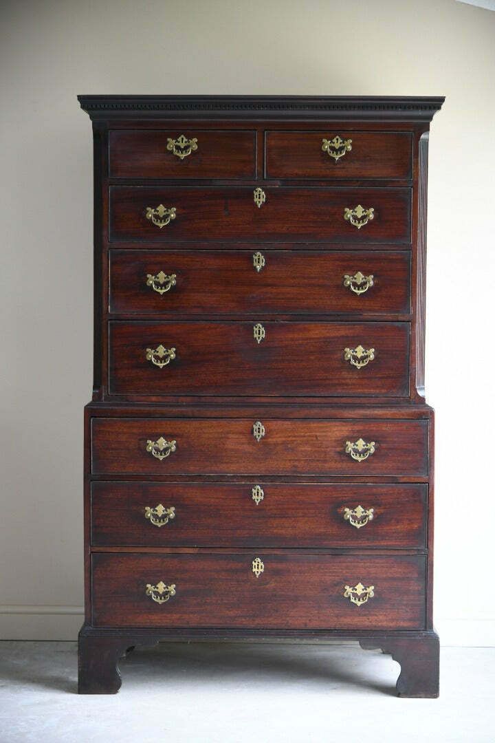 photo furniture Mahogany Georgian Chest On Chest