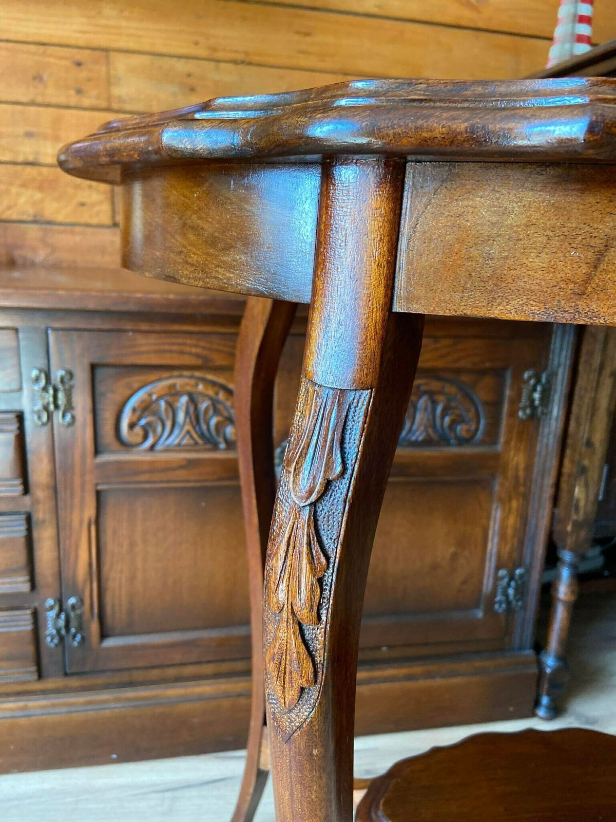 Antique Victorian Mahogany Oval Foliate Carving Window Table / English 19th Century photo 469.0