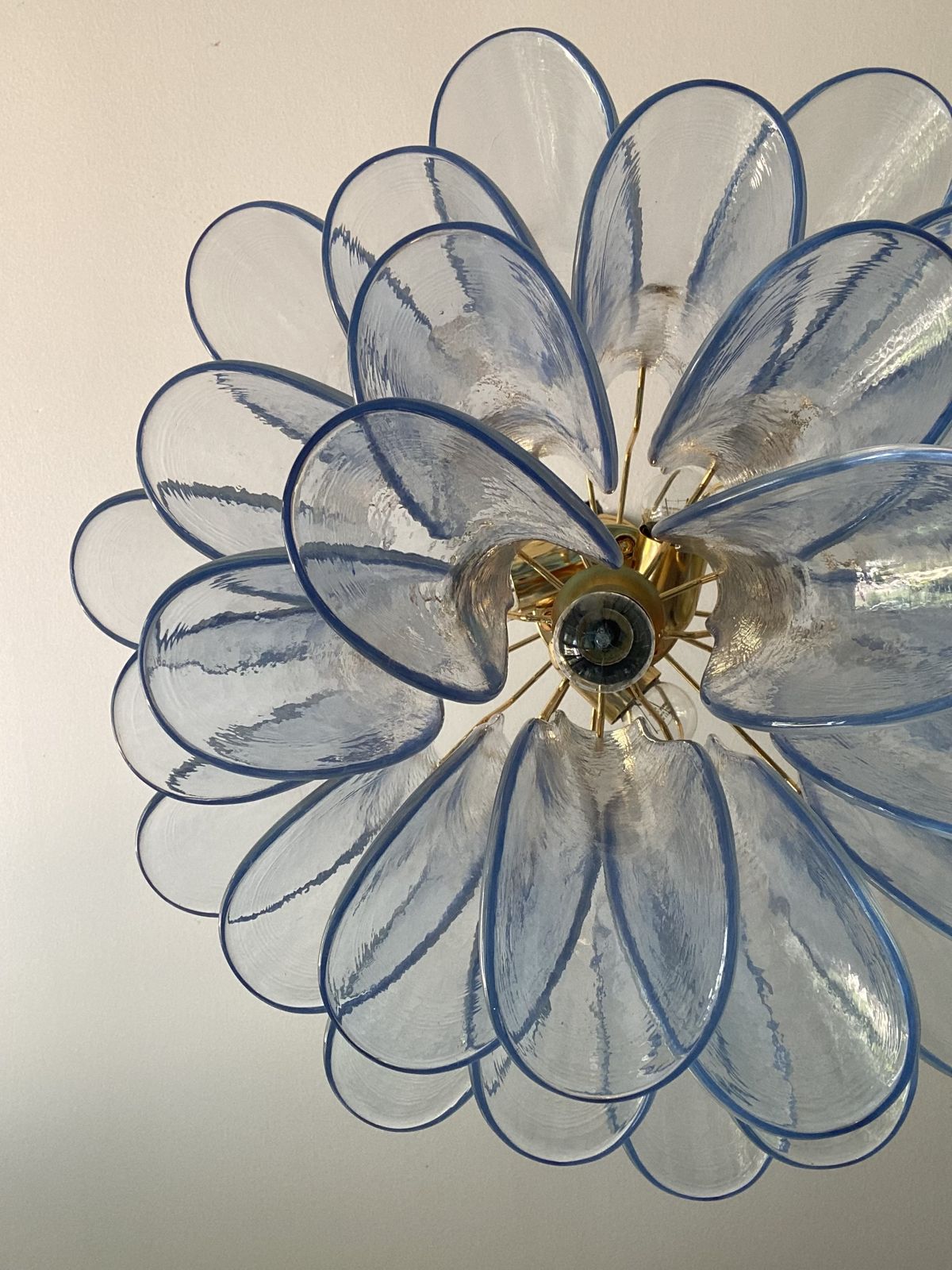 Contemporary Blue “Selle” Murano Glass Chandelier photo vinterior