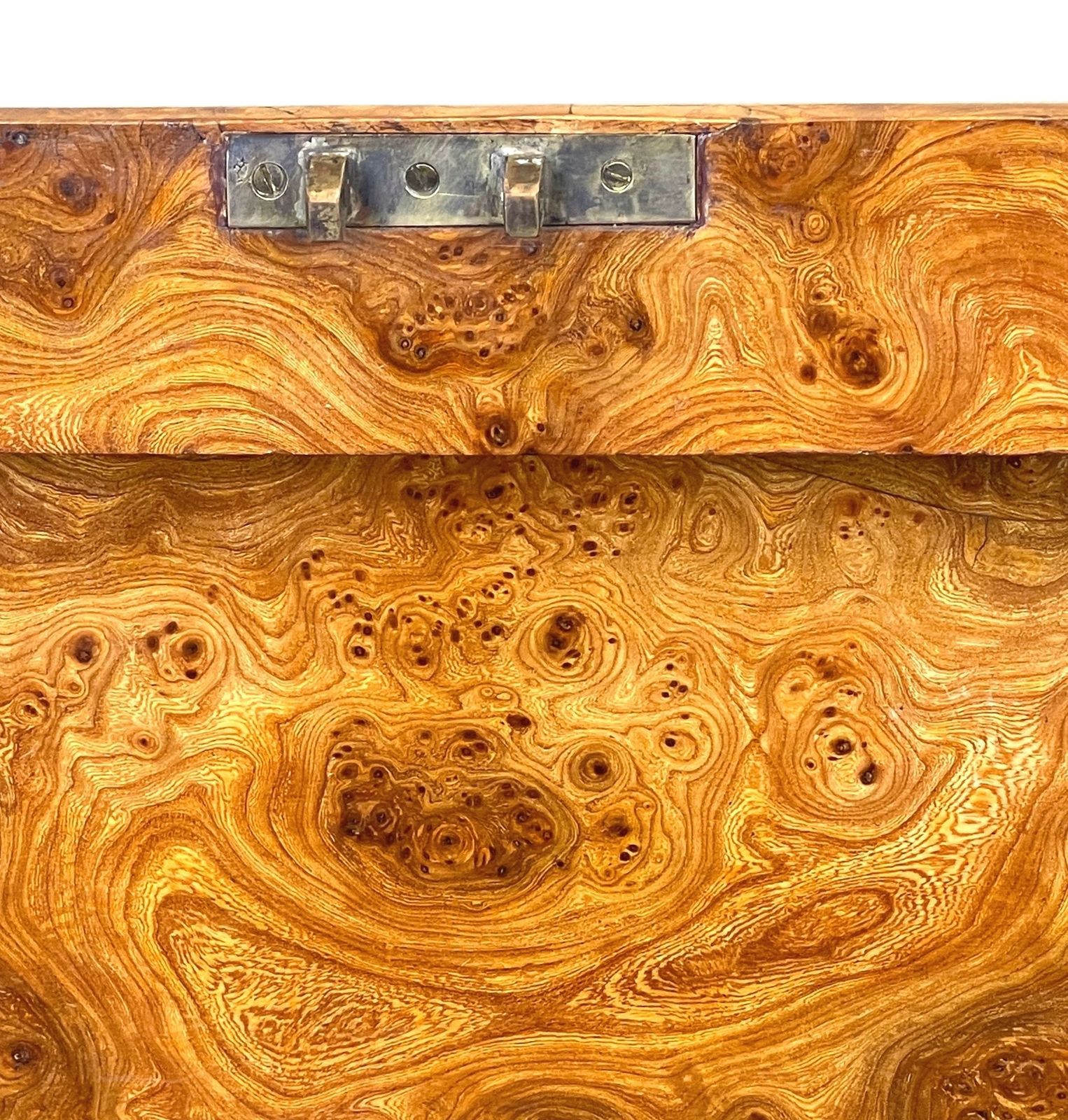 Regency 19th Century Burr Elm Cellarette (England, Circa 1835) photo vinterior