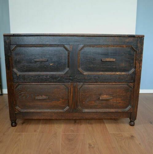 Vintage Blanket Chest In Oak Jacobean Style