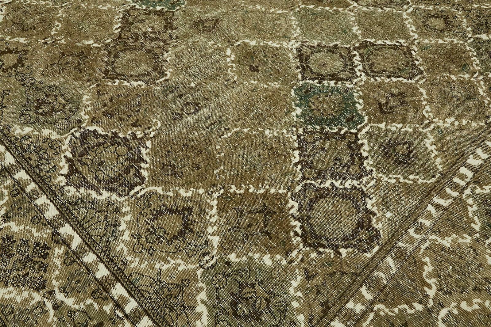 photo furniture Handmade 1980's  Beige Decorative Vintage Large Area Rug ( 398 X 300 Cm )