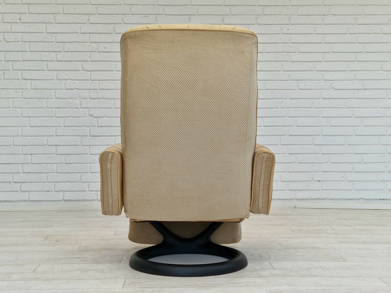 1980s, Danish Design By Steen Ostergård For Bramin Møbler. "Action Recliner" Relax Chair. photo furniture
