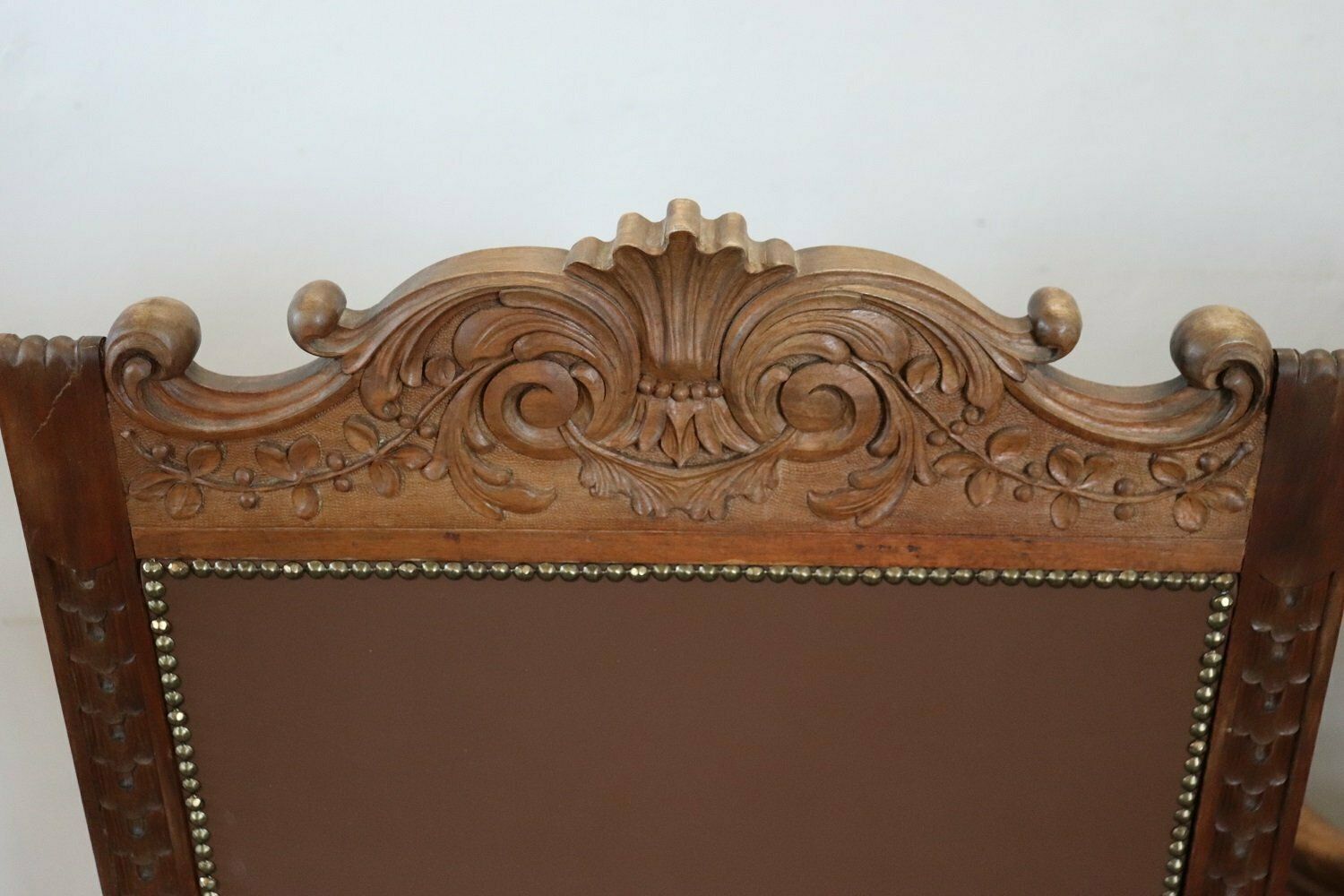 Late 19th Century Carved Walnut Throne Chairs, Set Of 2 photo Furniture