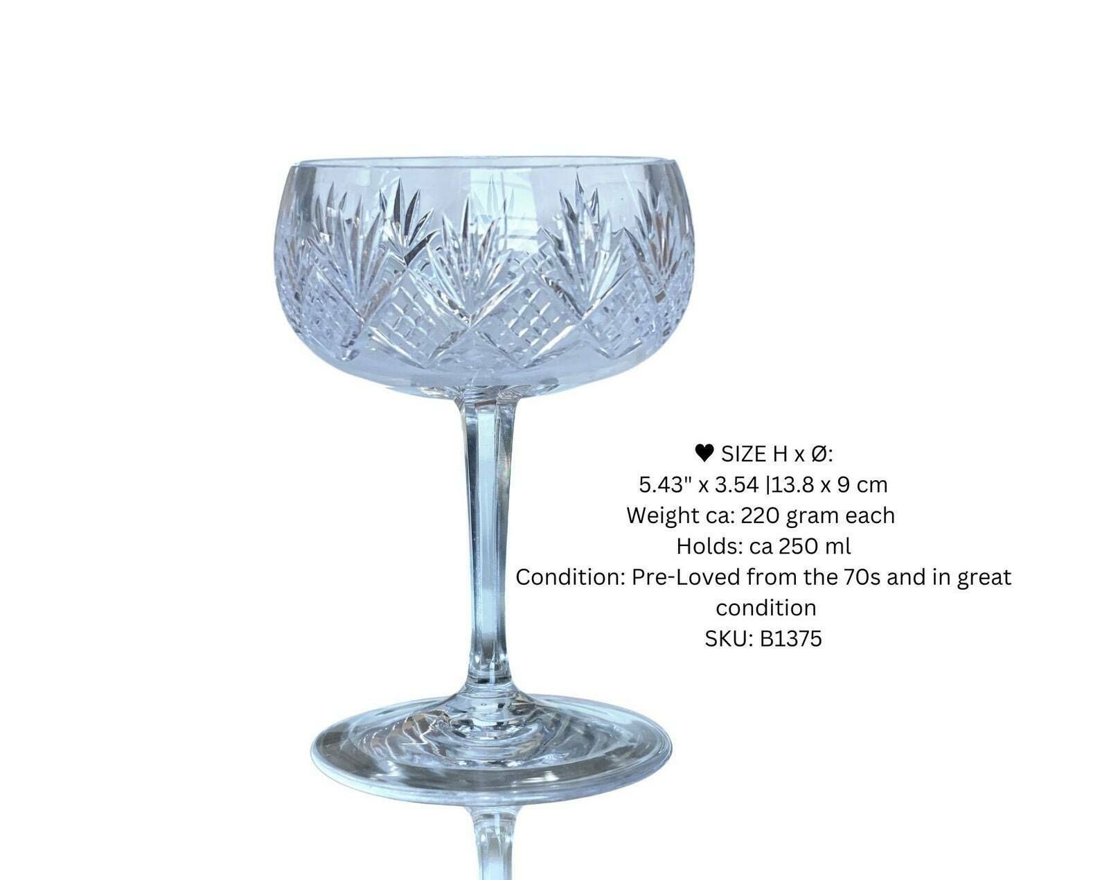 Kristallen Champagneglazen | Champagne Coupes | 6 Stuks | Kruissneden En Hoge Steel photo furniture