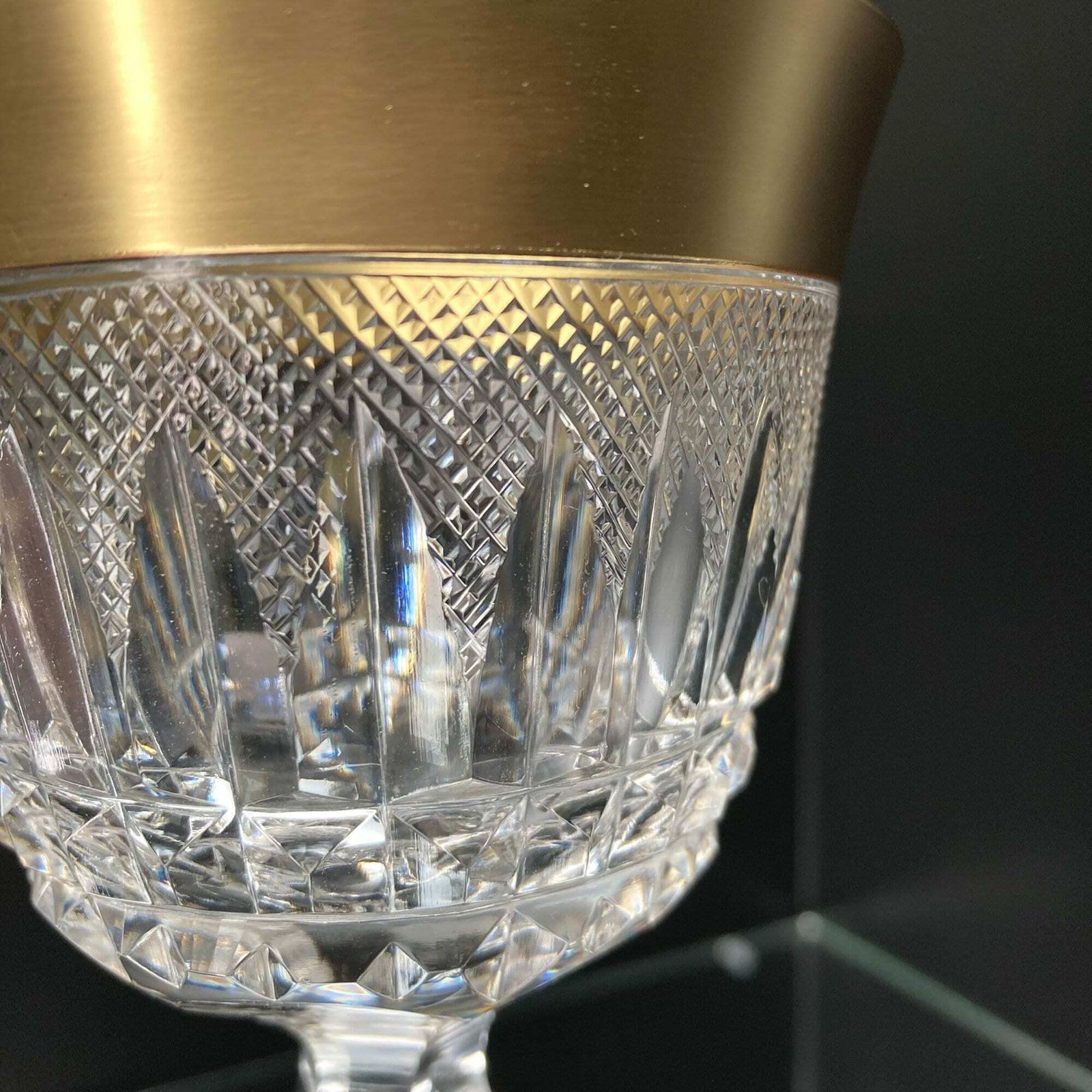 2x Kristallen Wijnglazen | 8,4" Hoog | Lismore Geslepen | Rococo | 24k Goud photo Woonaccessoires