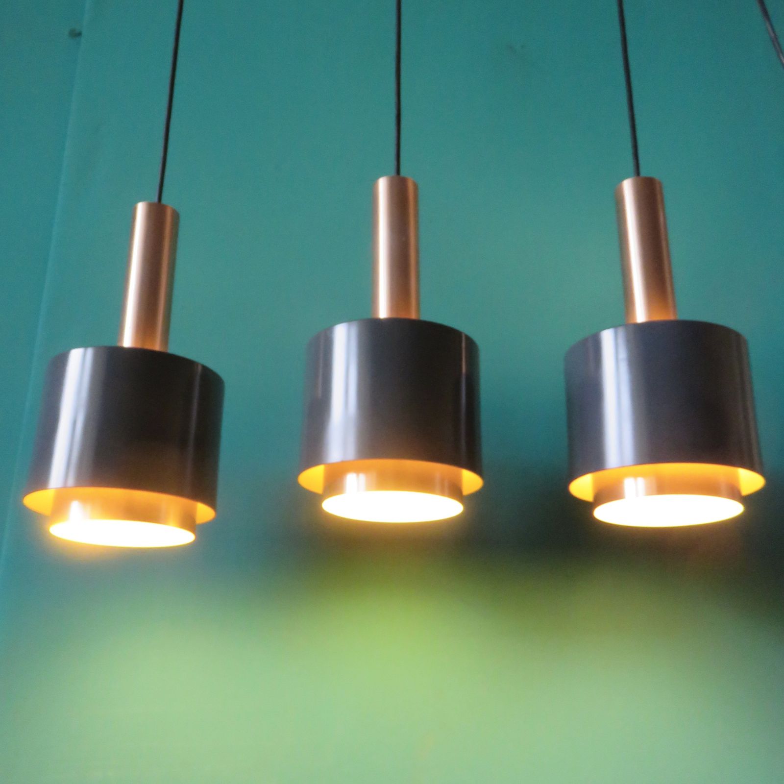 photo furniture Vintage Pendant Lamp With 3 Lights "Doria" Austria 1960