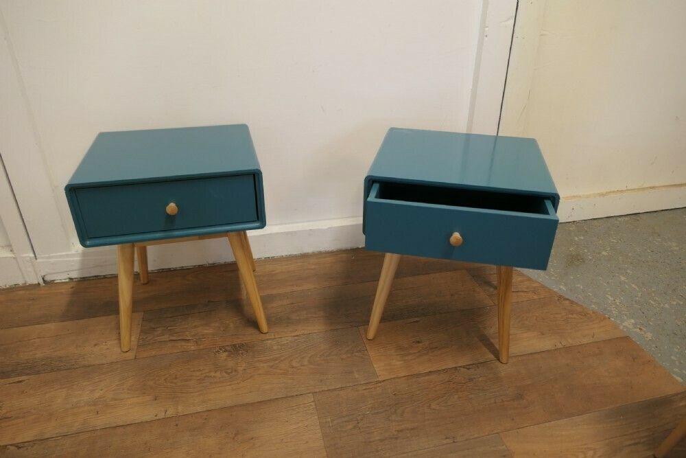 photo for sale Young Student’s Retro Bedroom Set