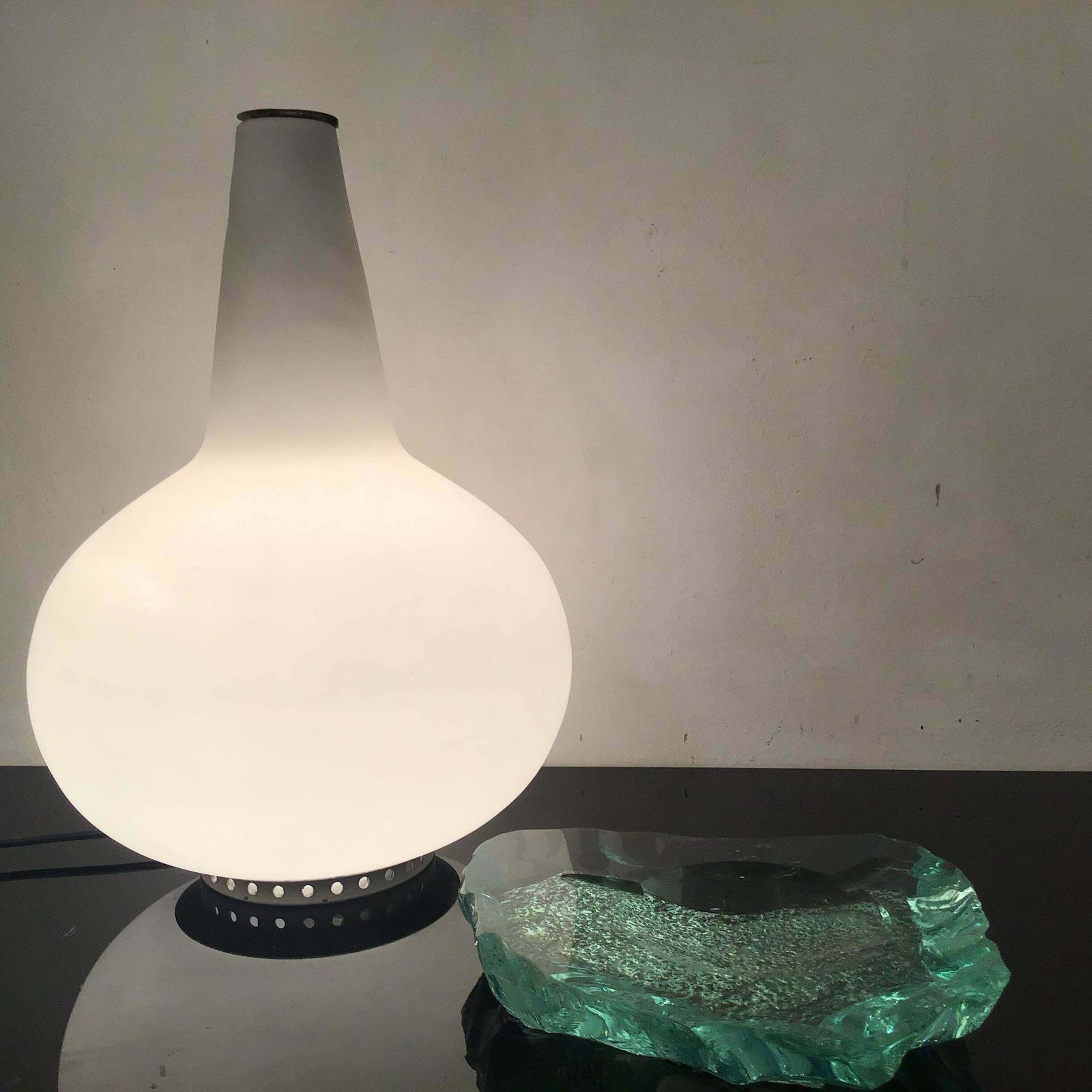 Fontana Arte Table Lamp Brass Opaline Glass 1960 Italy photo buy