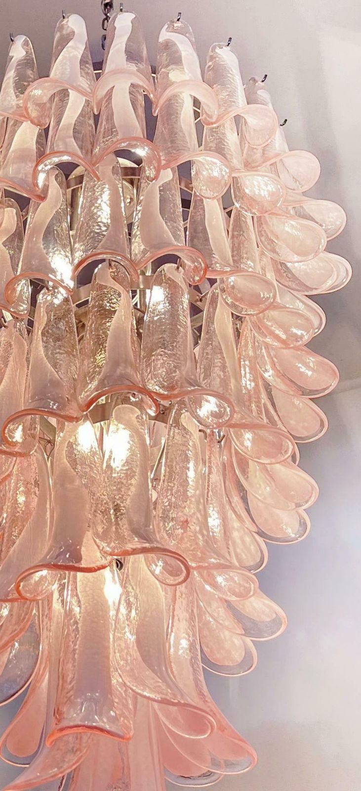 Huge Italian Murano Glass Spiral Chandeliers, 83 Pink Glass Petals photo vintage