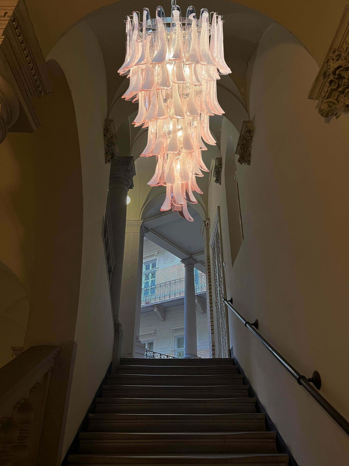 photo furniture Huge Italian Murano Glass Spiral Chandeliers, 83 Pink Glass Petals