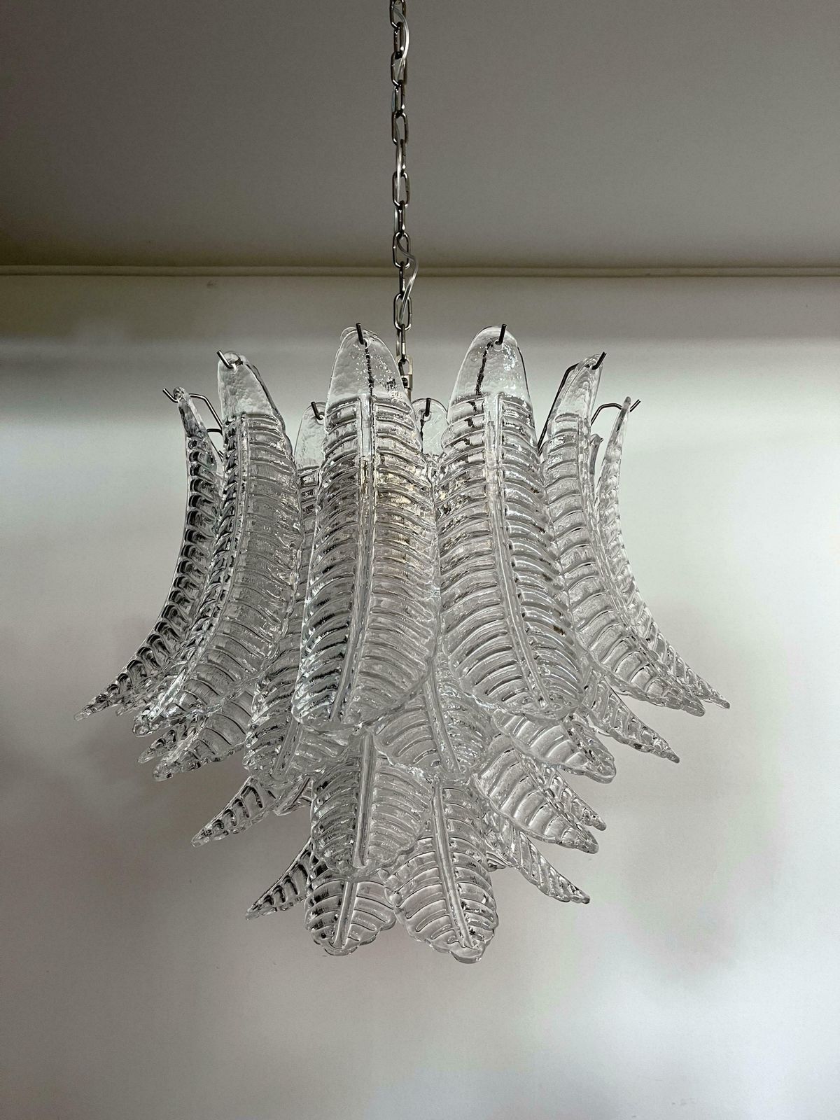 Beautiful Italian Leaves Chandelier Murano photo 1563.0