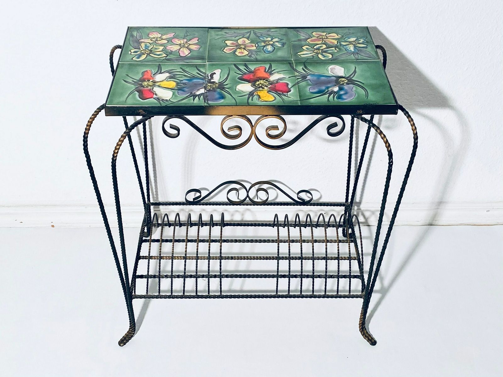 1970s Vallauris Table Ceramic Tiles Flower Motif / Vintage Space Age Design Furniture photo vinterior