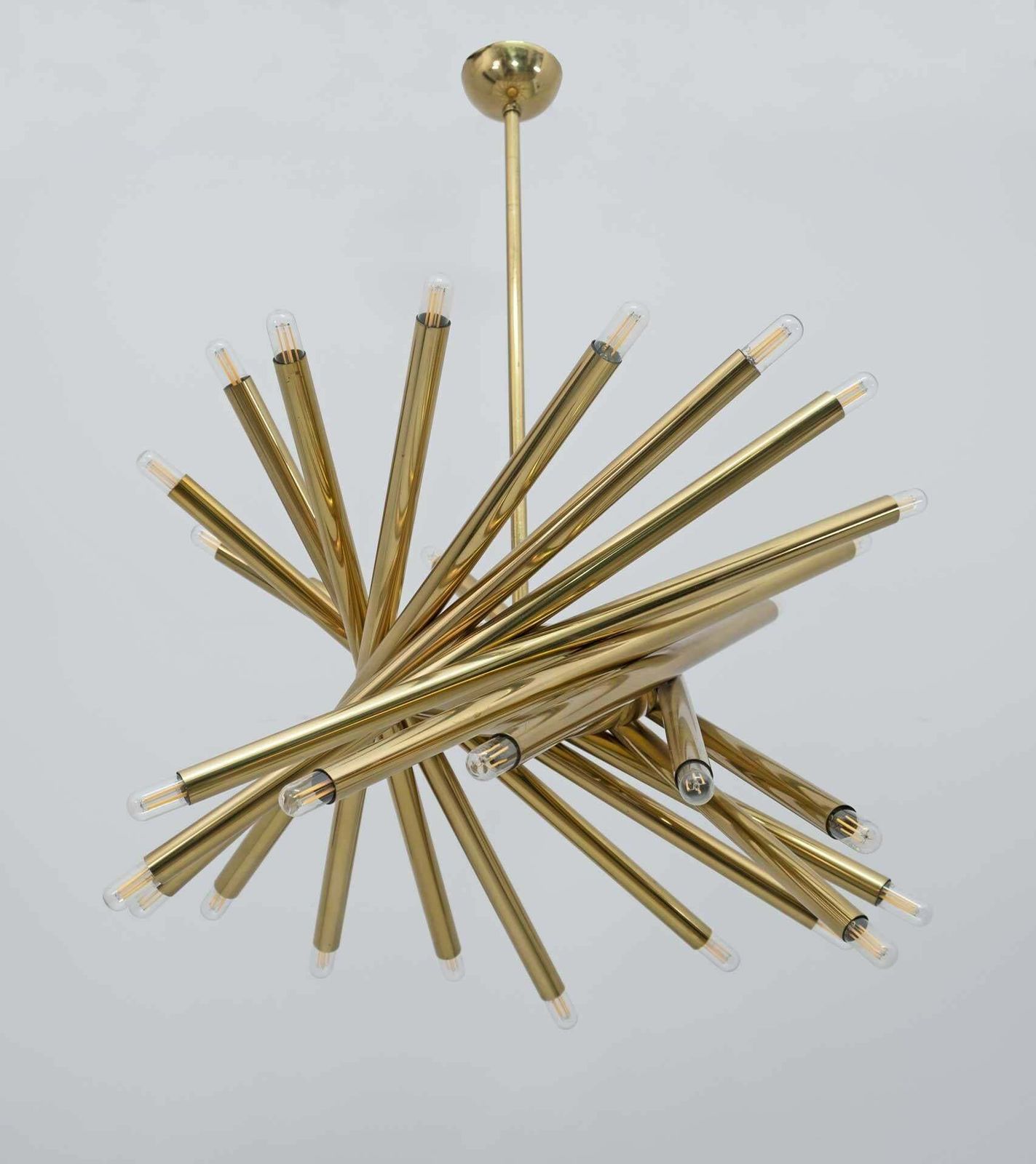 Stilnovo Mid Century Modern Italian 30 Light Brass Chandelier, 1960s, Rare photo 8508.0