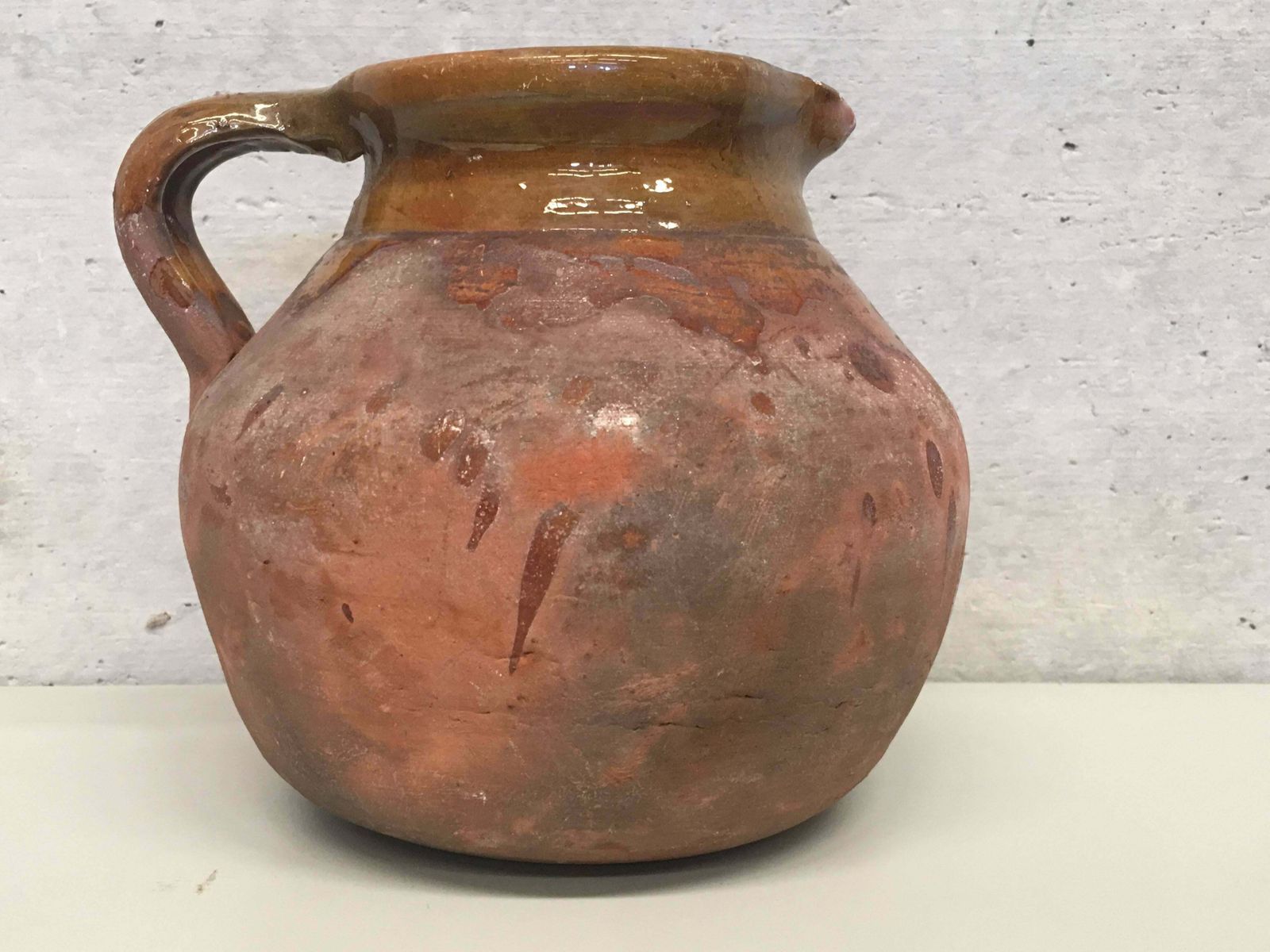 Pichet ou pot en grès et terre cuite espagnol, avec anse, XIXe siècle photo Décoration