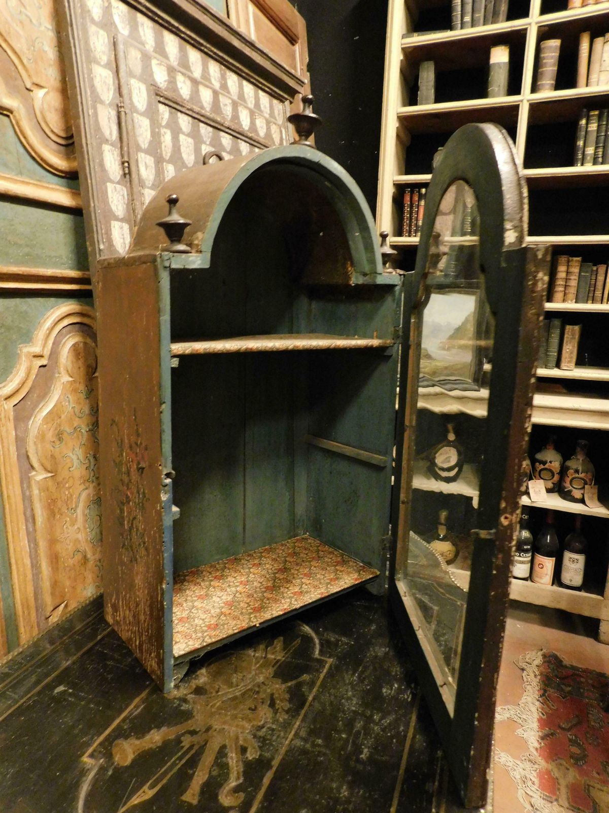 photo for sale Small Bulletin Board, Showcase, Wall Niche, Hand Painted, Italy
