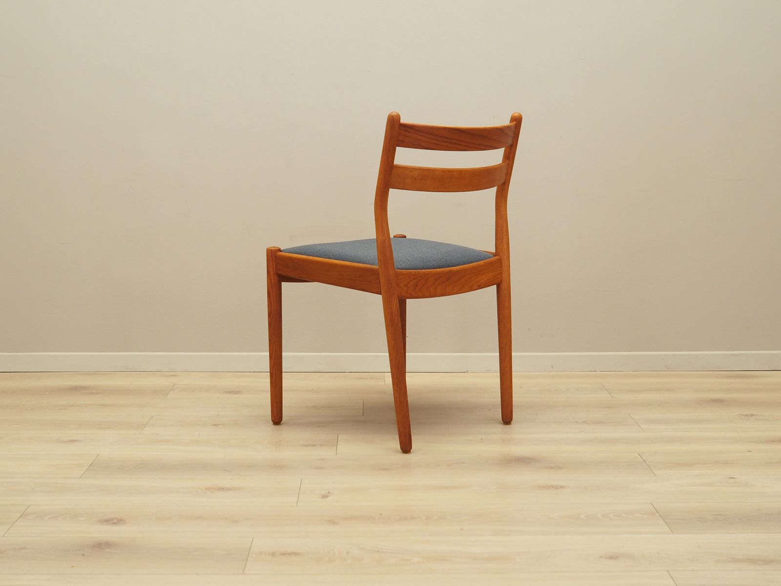 photo buy Set Of Six Teak Chairs, Danish Design, 1970s, Designer: Poul M. Volther