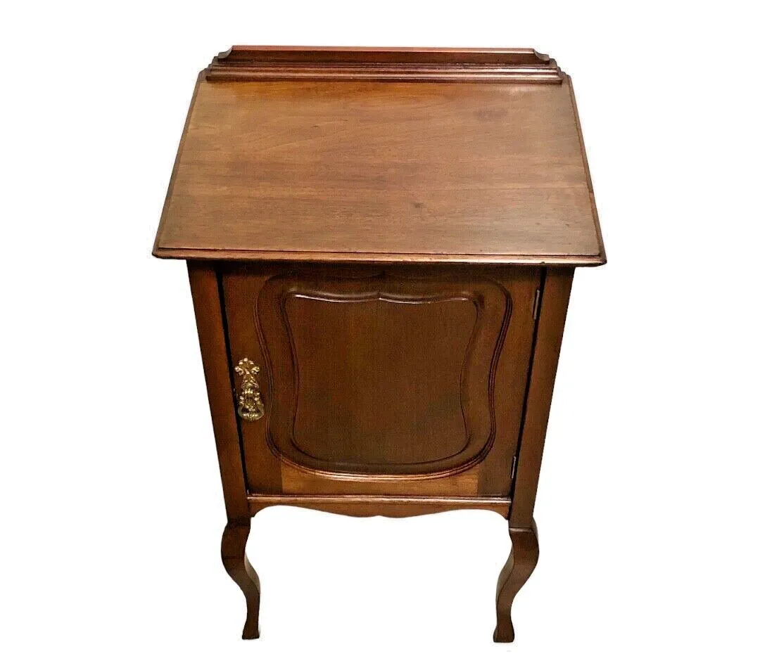 Handsome Antique Mahogany Bedside Cabinet photo 139.0