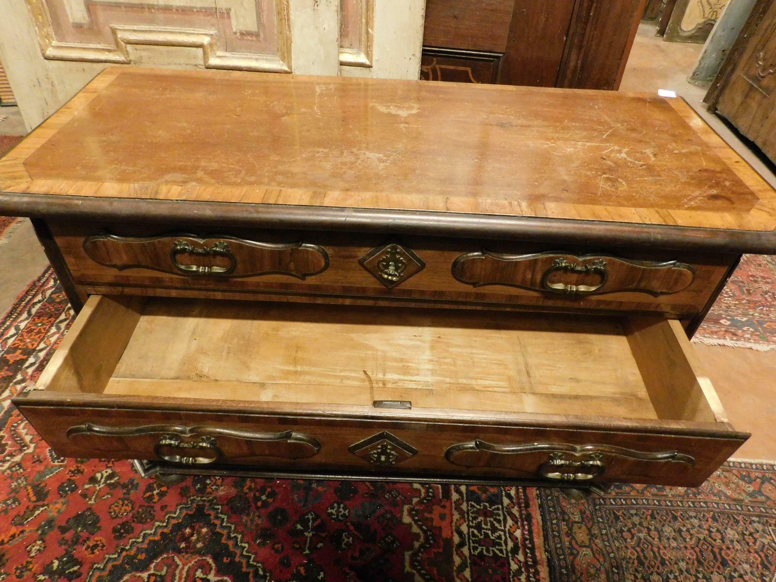 Antique Commodes, Chest Of Drawers Walnut Inlaid Briar, 18th Century Italy photo 3316.0