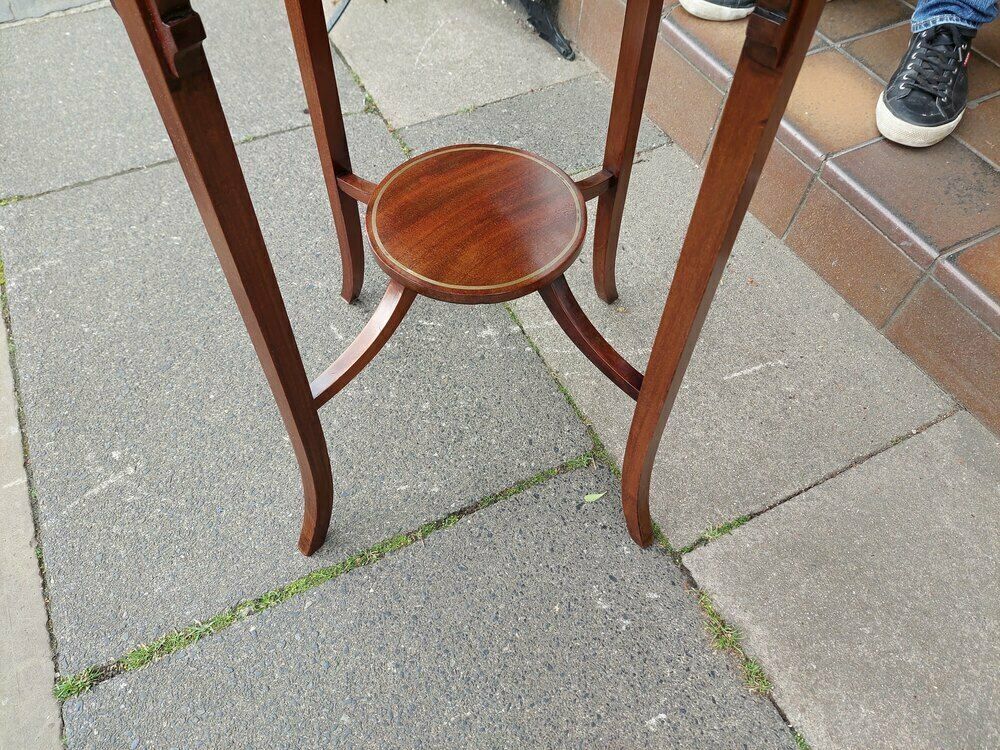 Edwardian Mahogany Art Nouveau Occasional Table photo 980.0