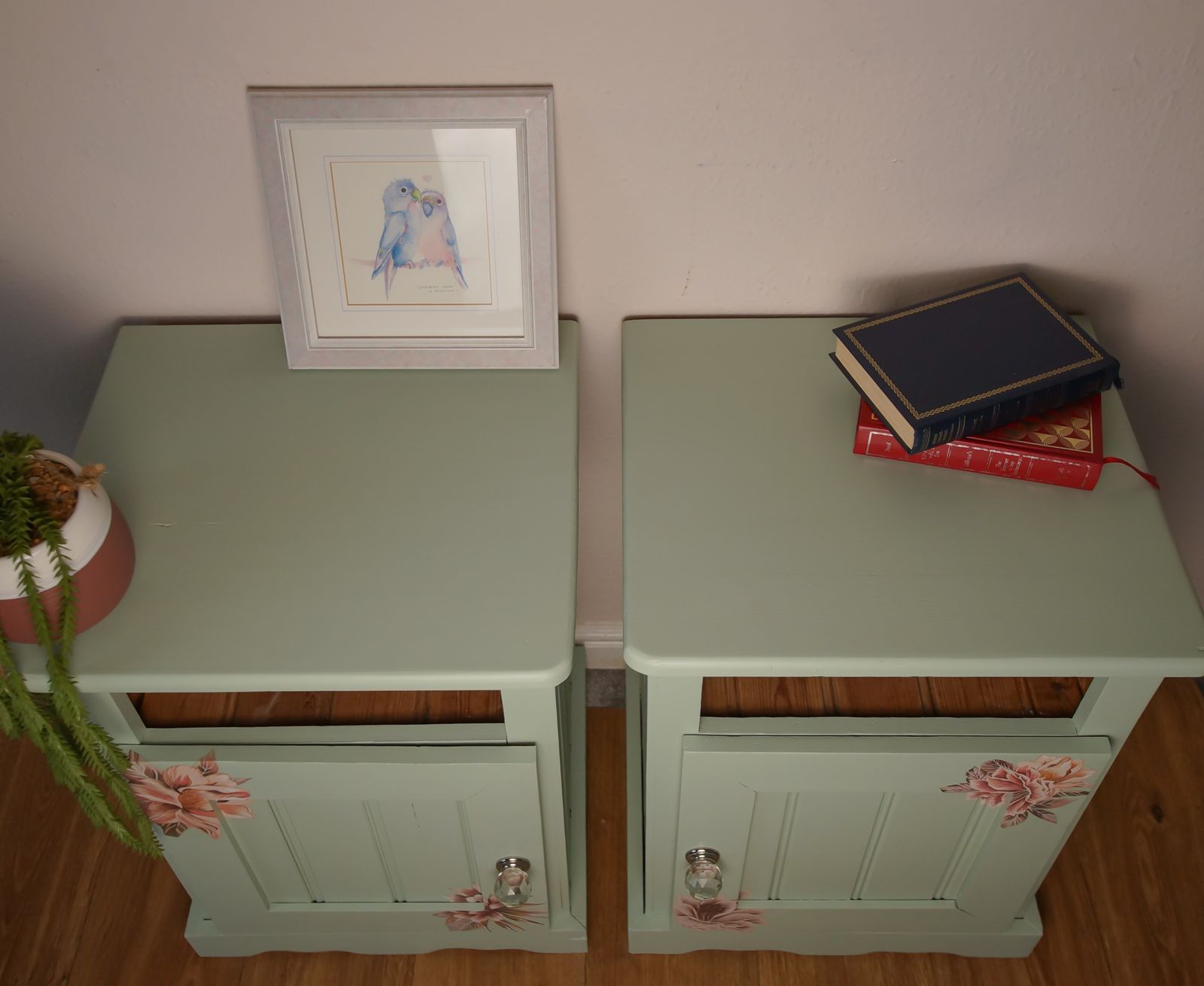 Furniture Floral Bedside Tables photo