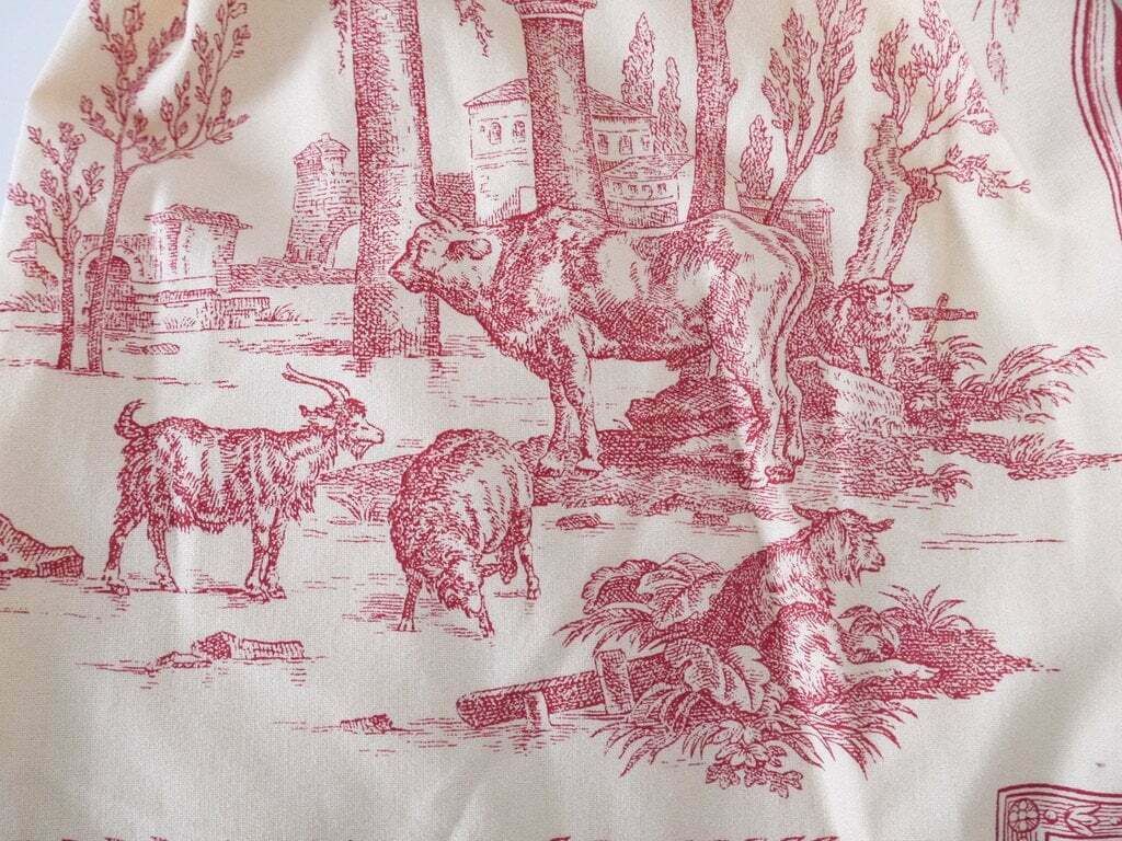 French Antique Tablecloth Provencal French Toile De Jouy 32in Long Round Tablecloth photo for sale