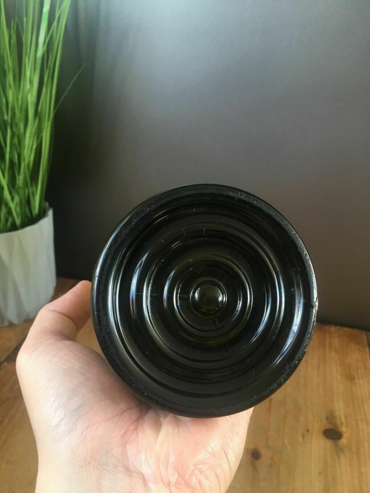 photo furniture Retro 60's Rihihimaki Green Art Glass Rose Vase 1477 Tamara Aladin Scandinavian