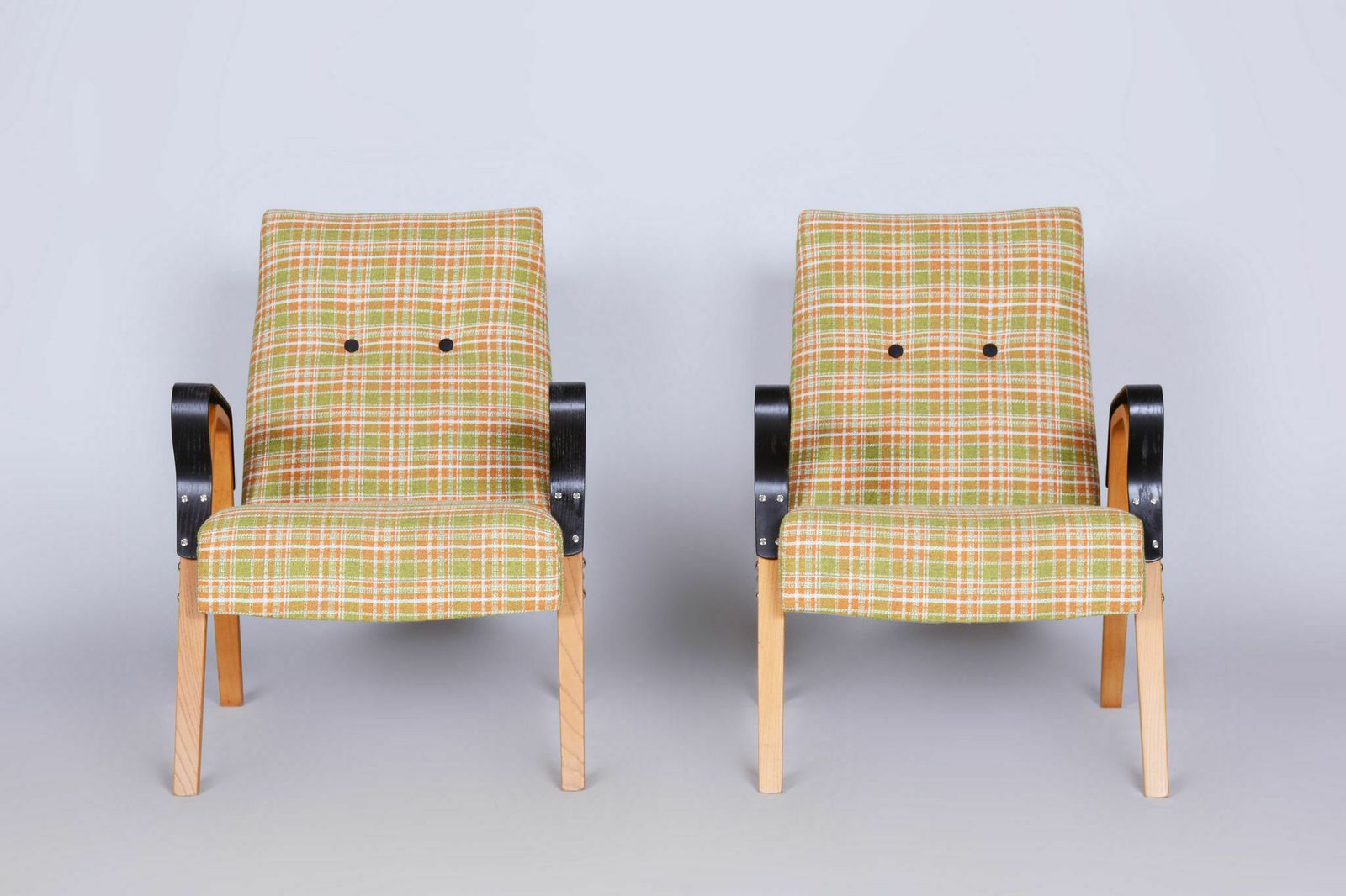 Pair Of Restored Mid Century Oak Armchairs By Tatra Pravenec, Czechia, 1950s photo 900.0
