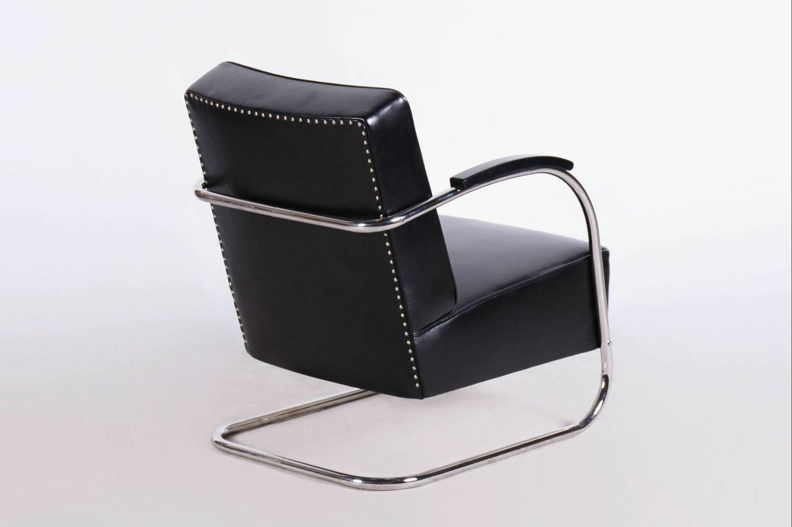 Restored Bauhaus Pair Of Black Armchairs, Mücke   Melder, High Quality Leather, Czechia, 1930s photo Furniture