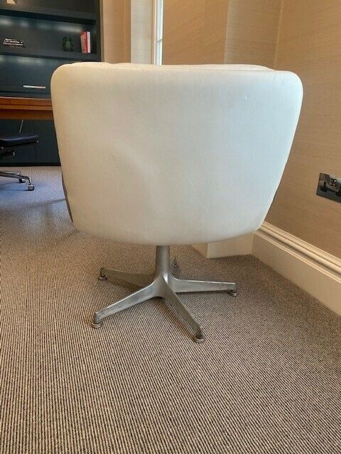Vintage Dutch Design White Leather Swivel Chair photo for sale