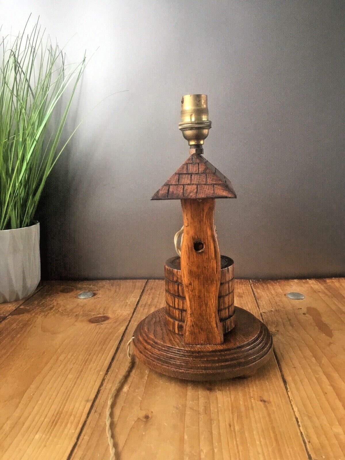 photo furniture Unusual Vintage 60's Turned Wood Oak Water Well Mill Desk Table Lamp Base