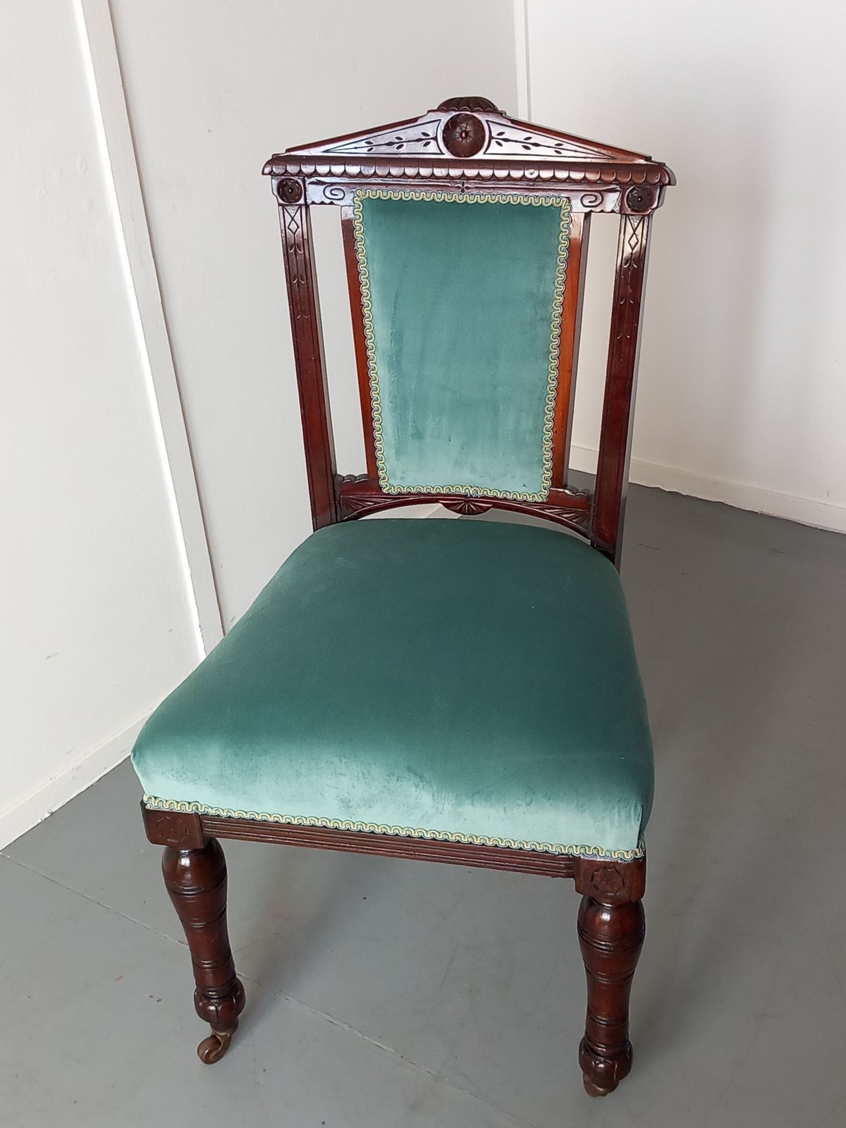 A Carved Mahogany Side Chair, 1800s
