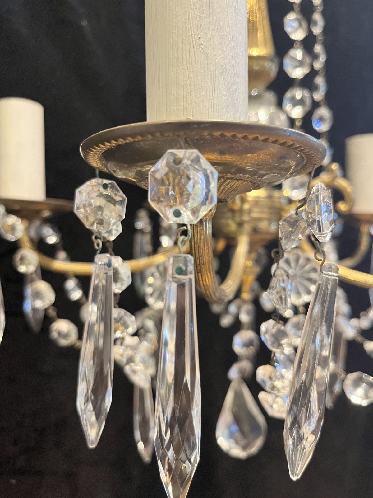 photo vinterior A Pair Of French Five Light Antique Chandeliers. Cr675. £1350