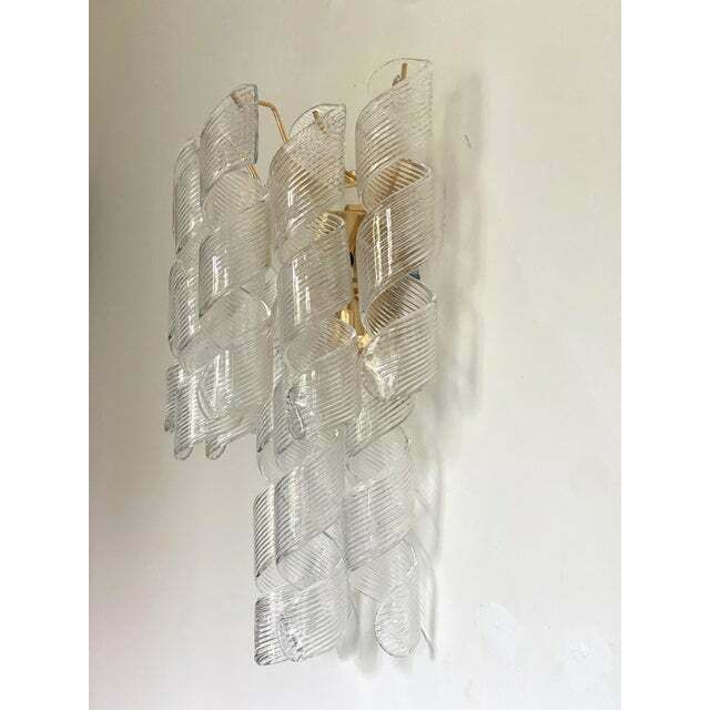 photo furniture A Pair Of Contemporary Transparent “Ricci” Murano Glass Wall Sconces