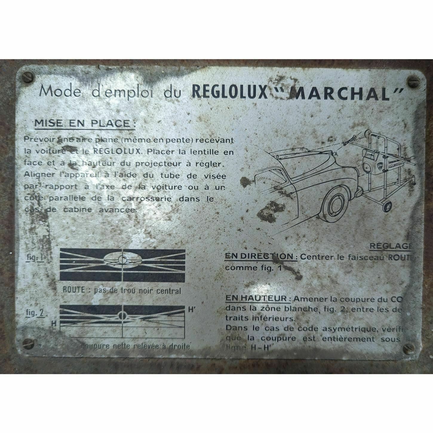 photo furniture Machine Reglolux Marchal Garage Années 50 Alignement Phares