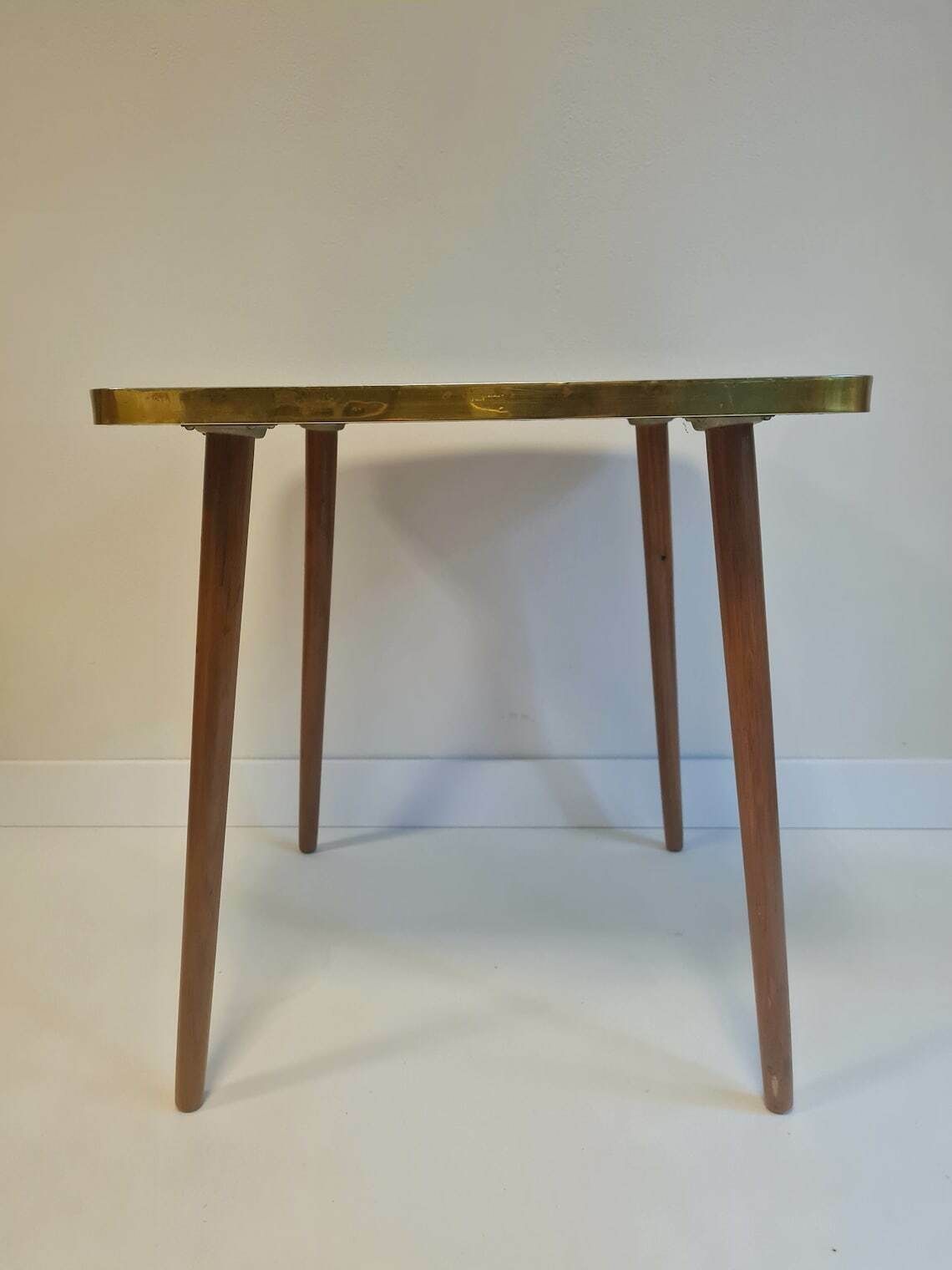 Vintage Mid Century Modern Salontafel Met Glazen Blad – Alburette Albert Busch, Jaren 1960 photo Meubels