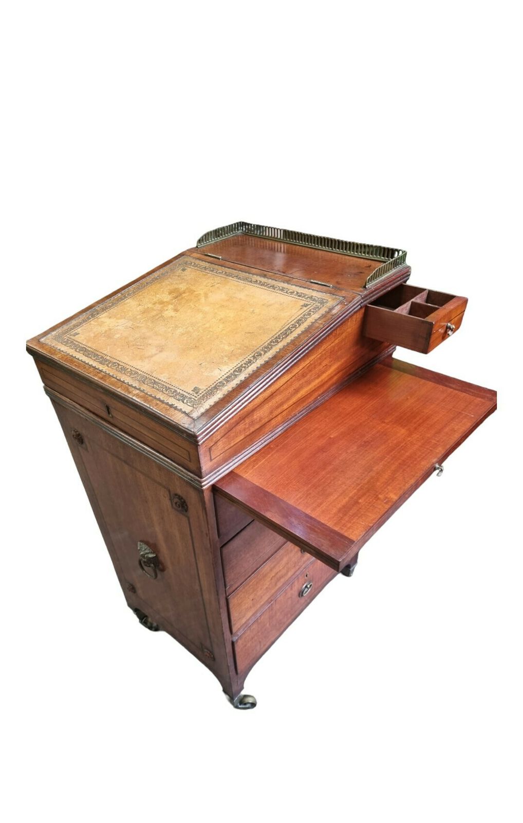 Georgian Mahogany Davenport, 1720s photo furniture