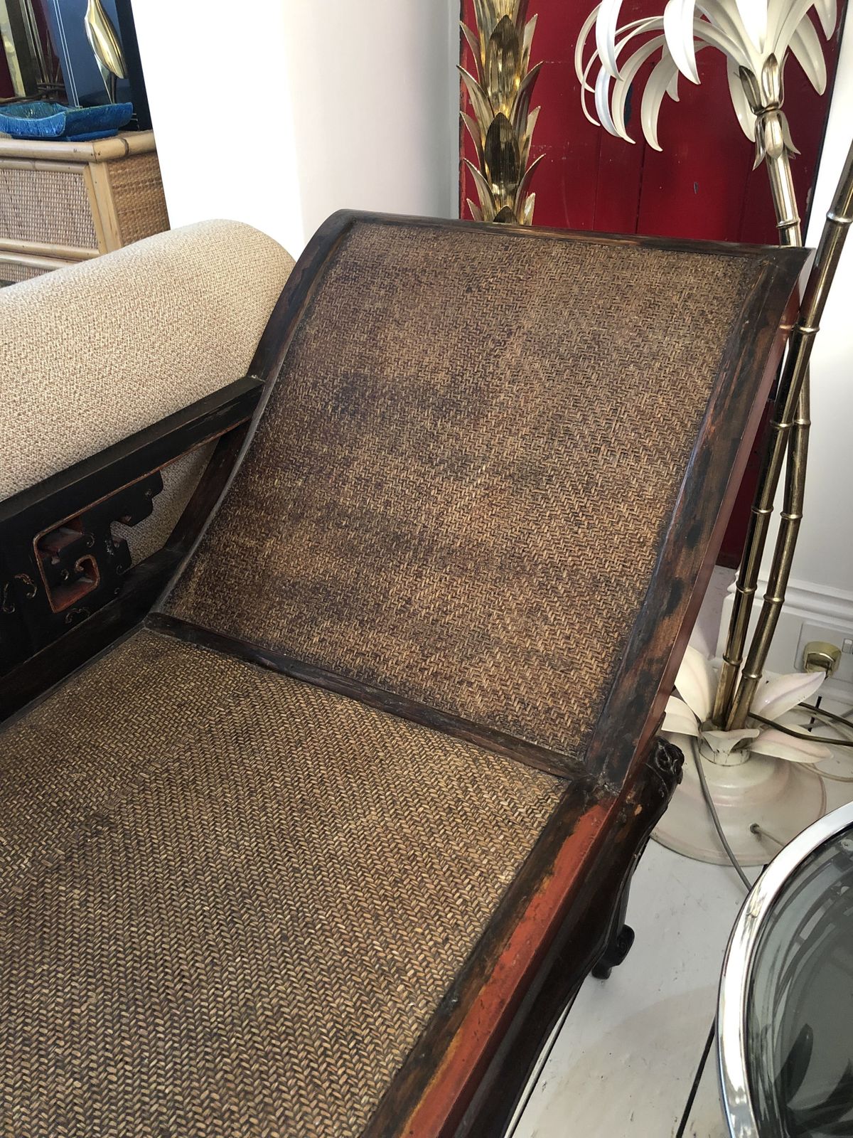 Elegant Antique Chinese Hardwood And Rattan Daybed  Chaise Lounge Boho photo vintage
