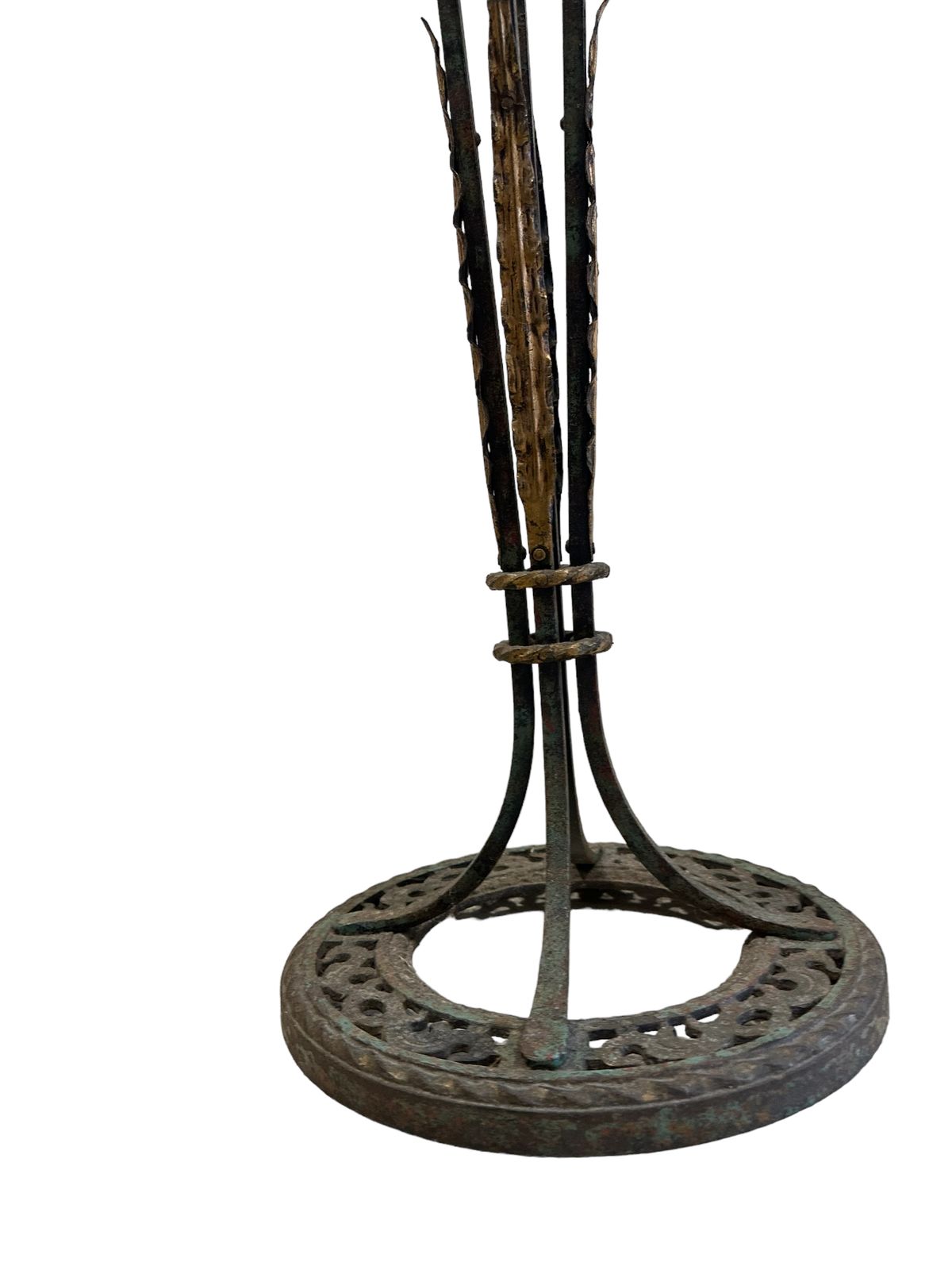 photo vintage Oscar Bach Renaissance Revival Patinated Wrought Iron And Copper Plant Stand C.1910
