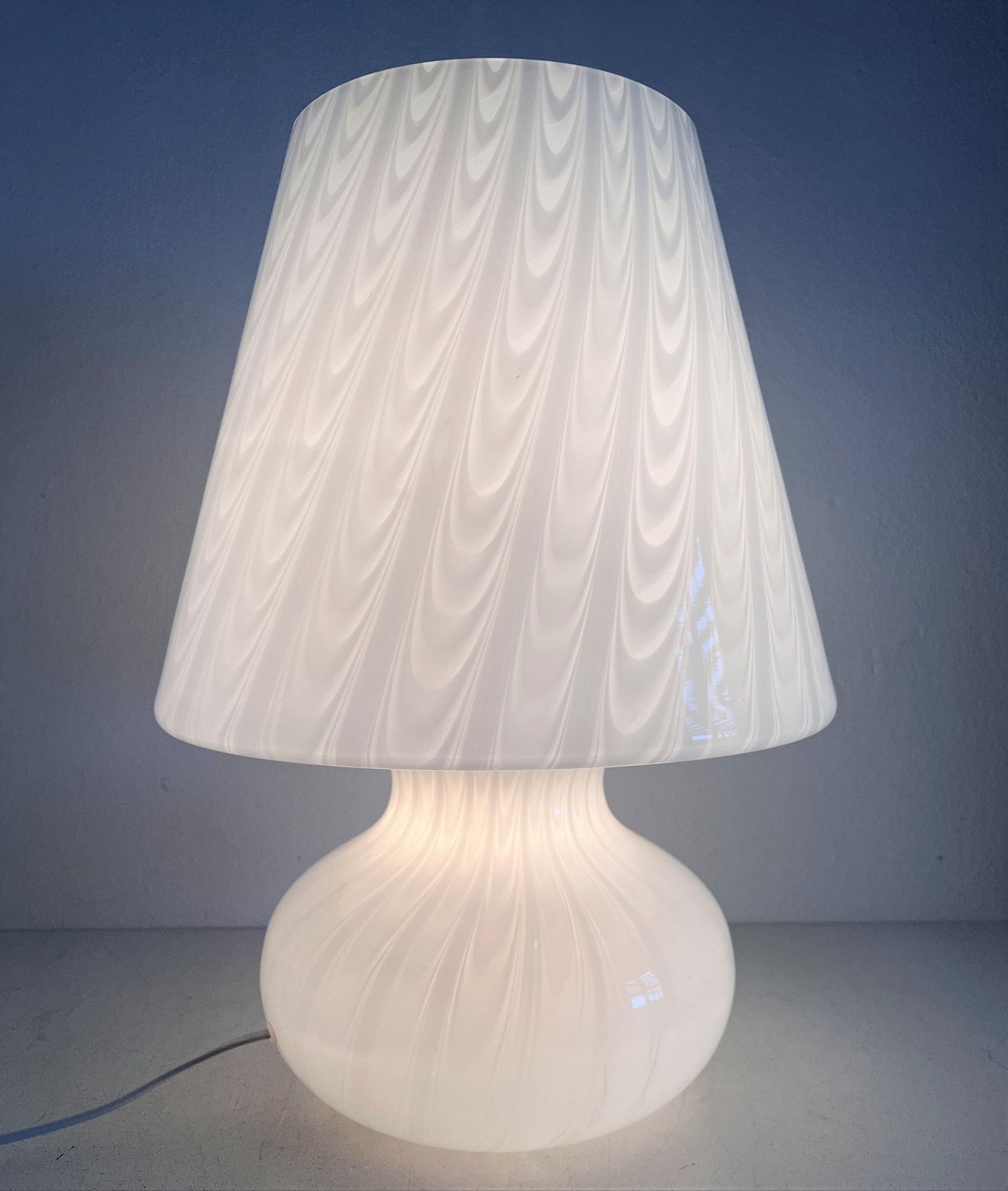 Italian Large Murano Glass Mushroom Table Lamp With Swirl Glass, 1970s photo Lighting
